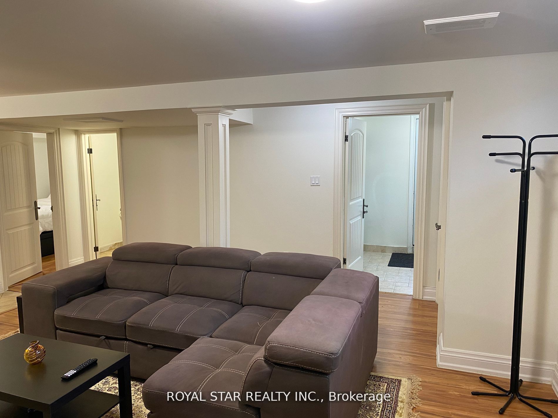 48 Sunnywood Crescent Bsmt Property Photo 13