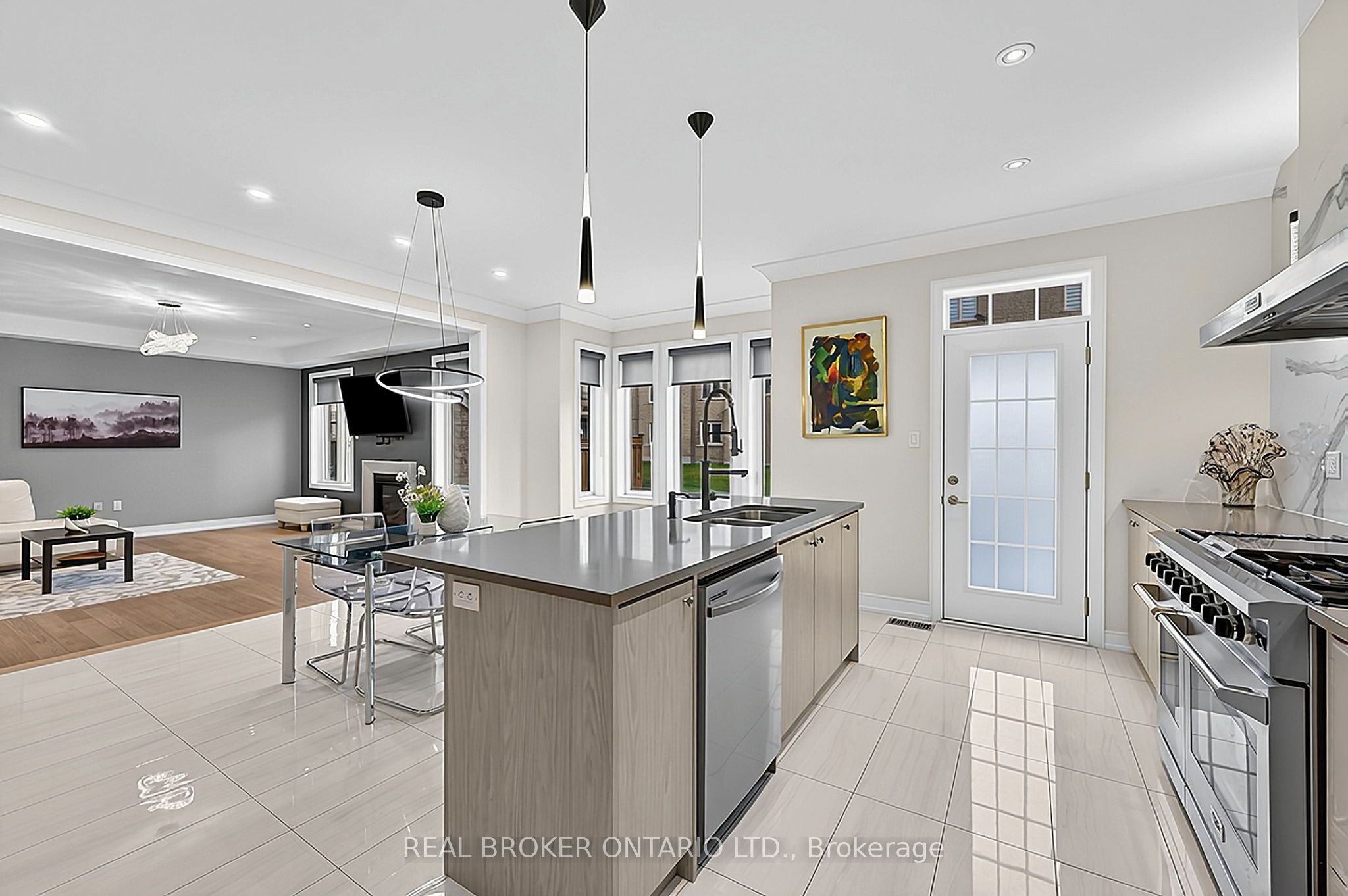 416 Seaview Heights Property Photo 12