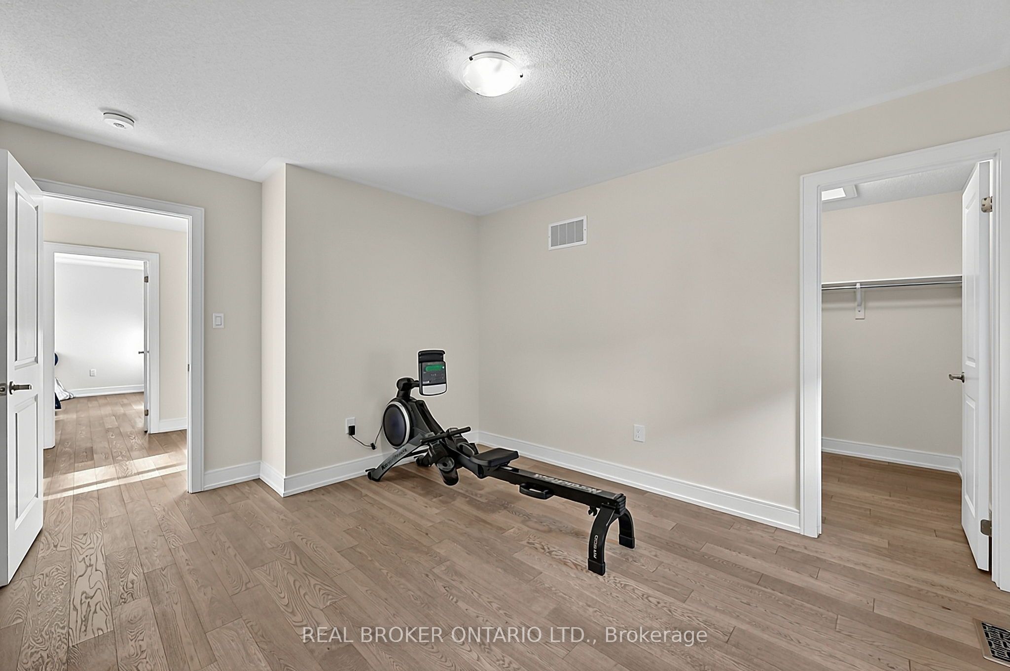 416 Seaview Heights Property Photo 33