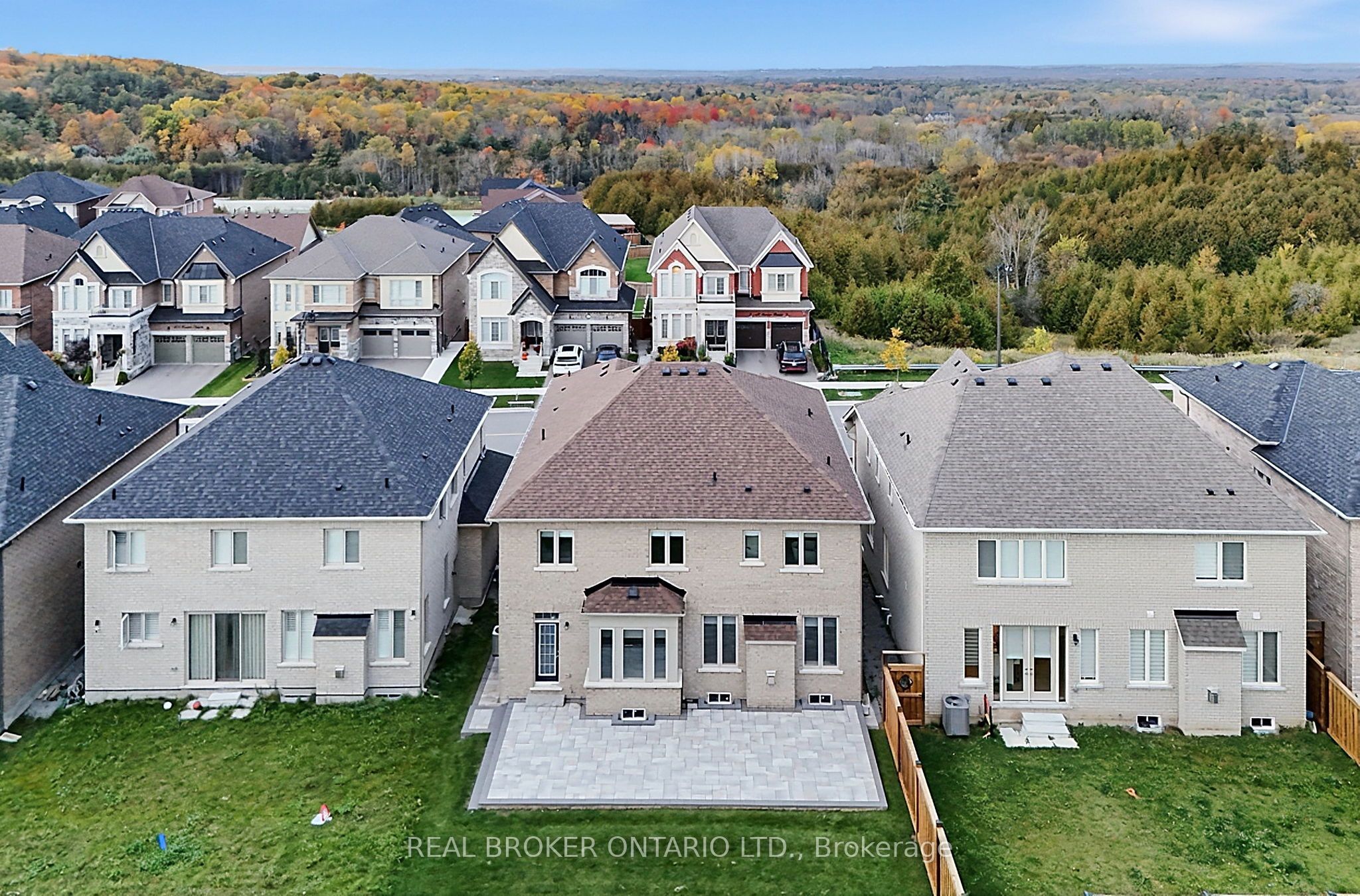 416 Seaview Heights Property Photo 38