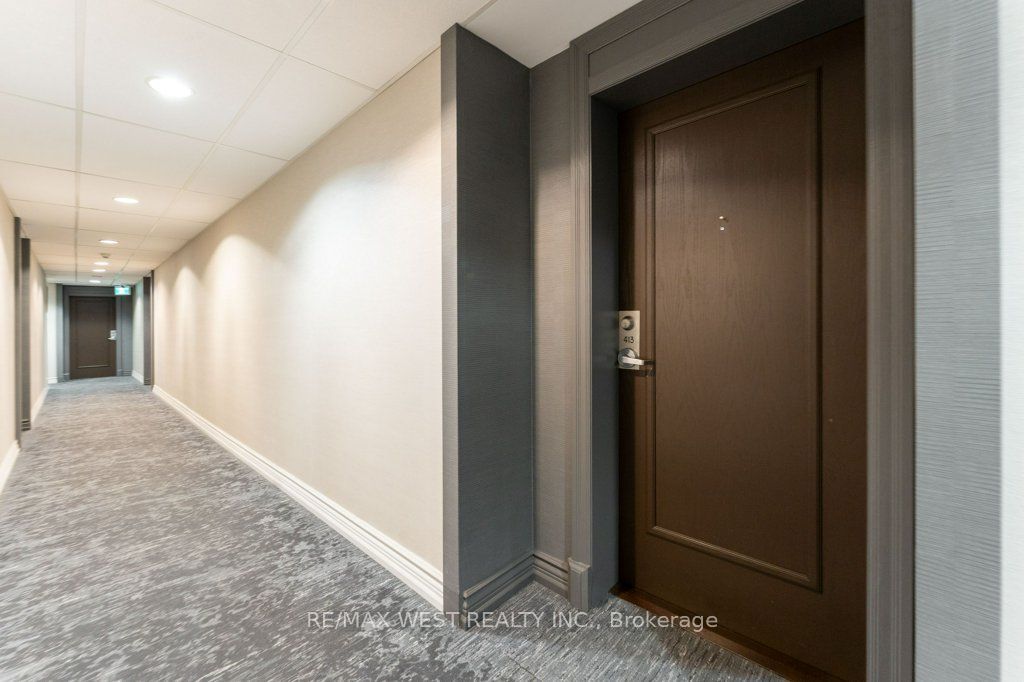4620 Highway 7 Avenue Ph 413 Property Photo 5