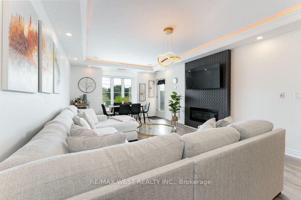 4620 Highway 7 Avenue Ph 413 Property Photo 9
