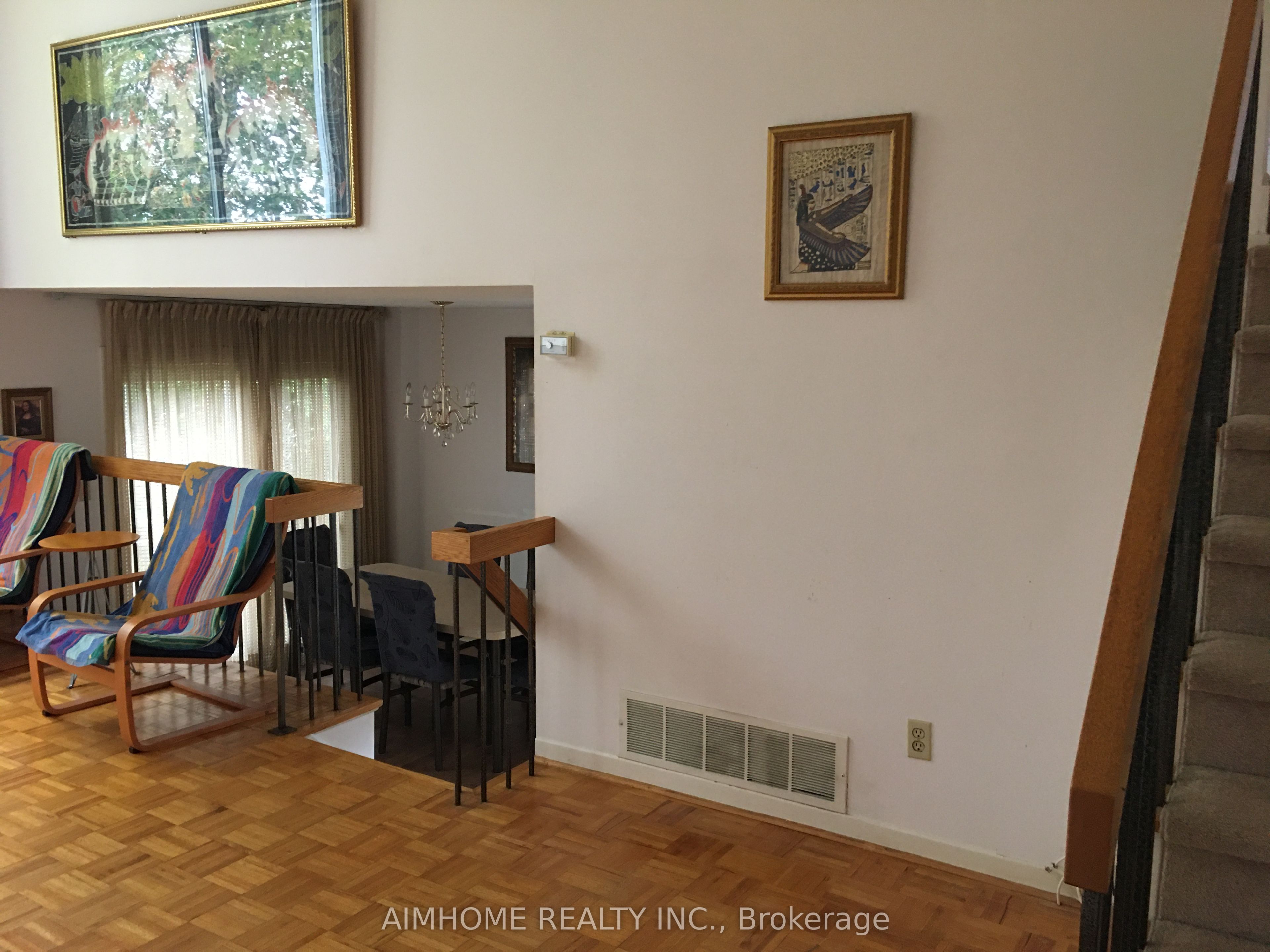 29 Snowshoe Crescent Property Photo 9