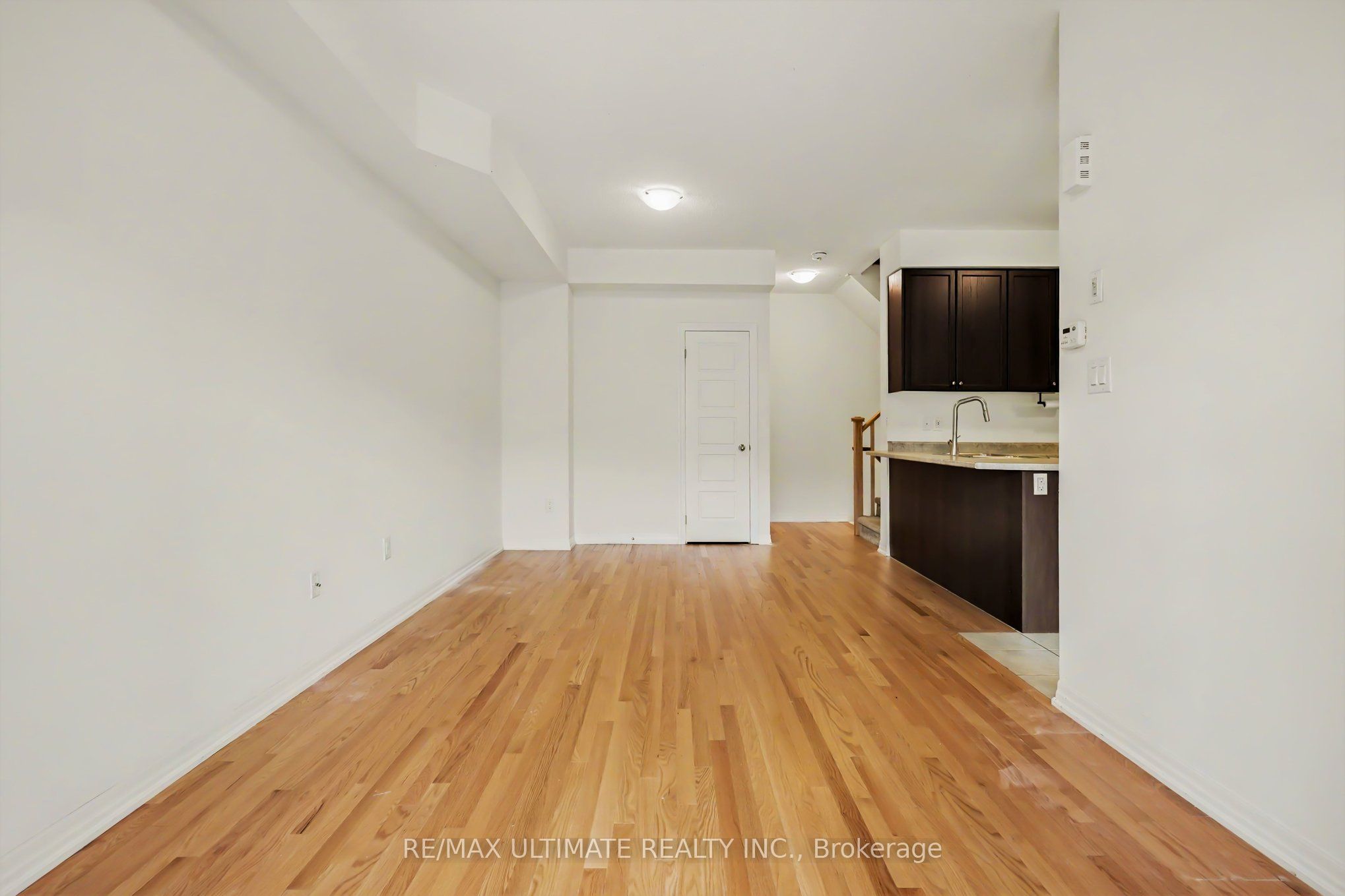 251 Vivant Street Property Photo 5