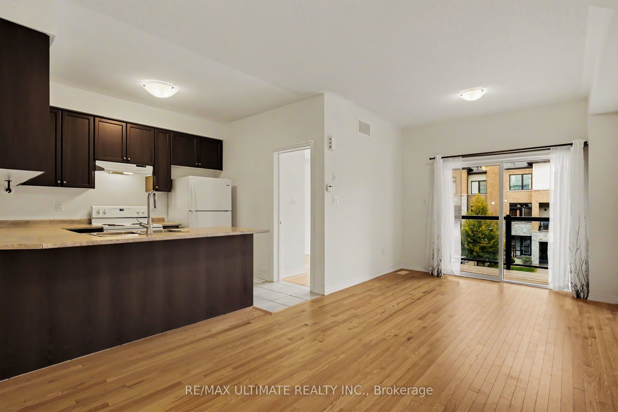 251 Vivant Street Property Photo 6