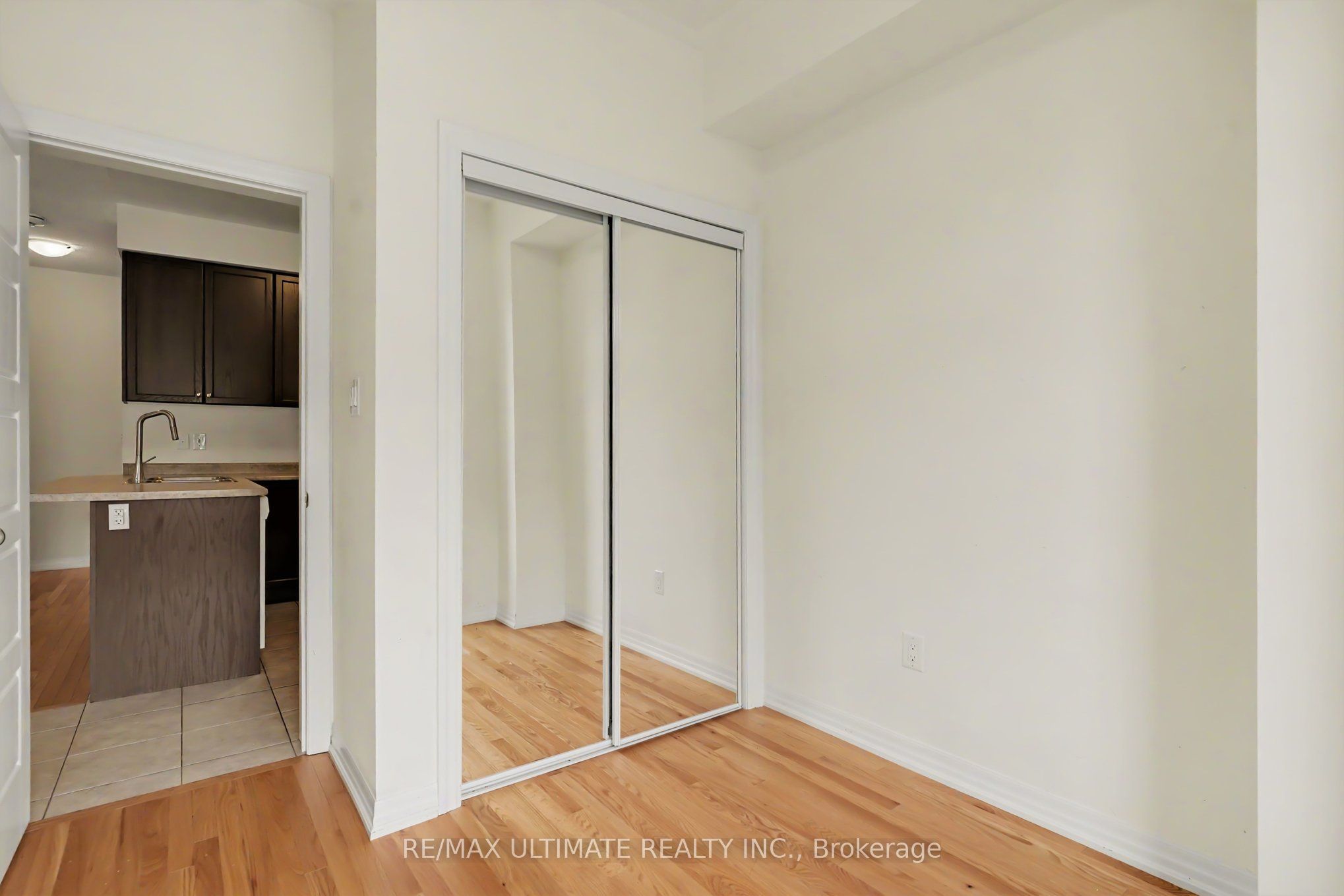 251 Vivant Street Property Photo 10