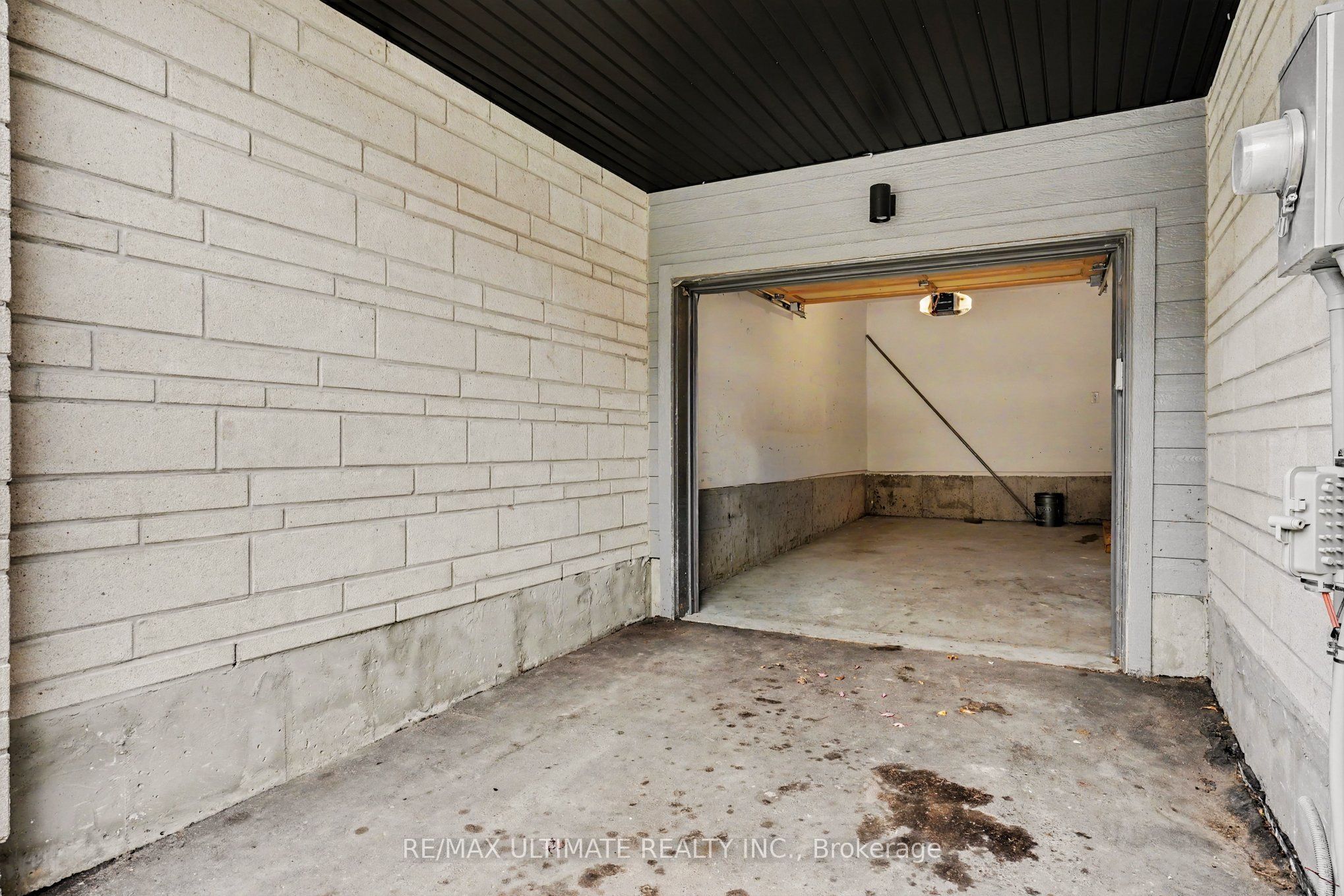 251 Vivant Street Property Photo 24