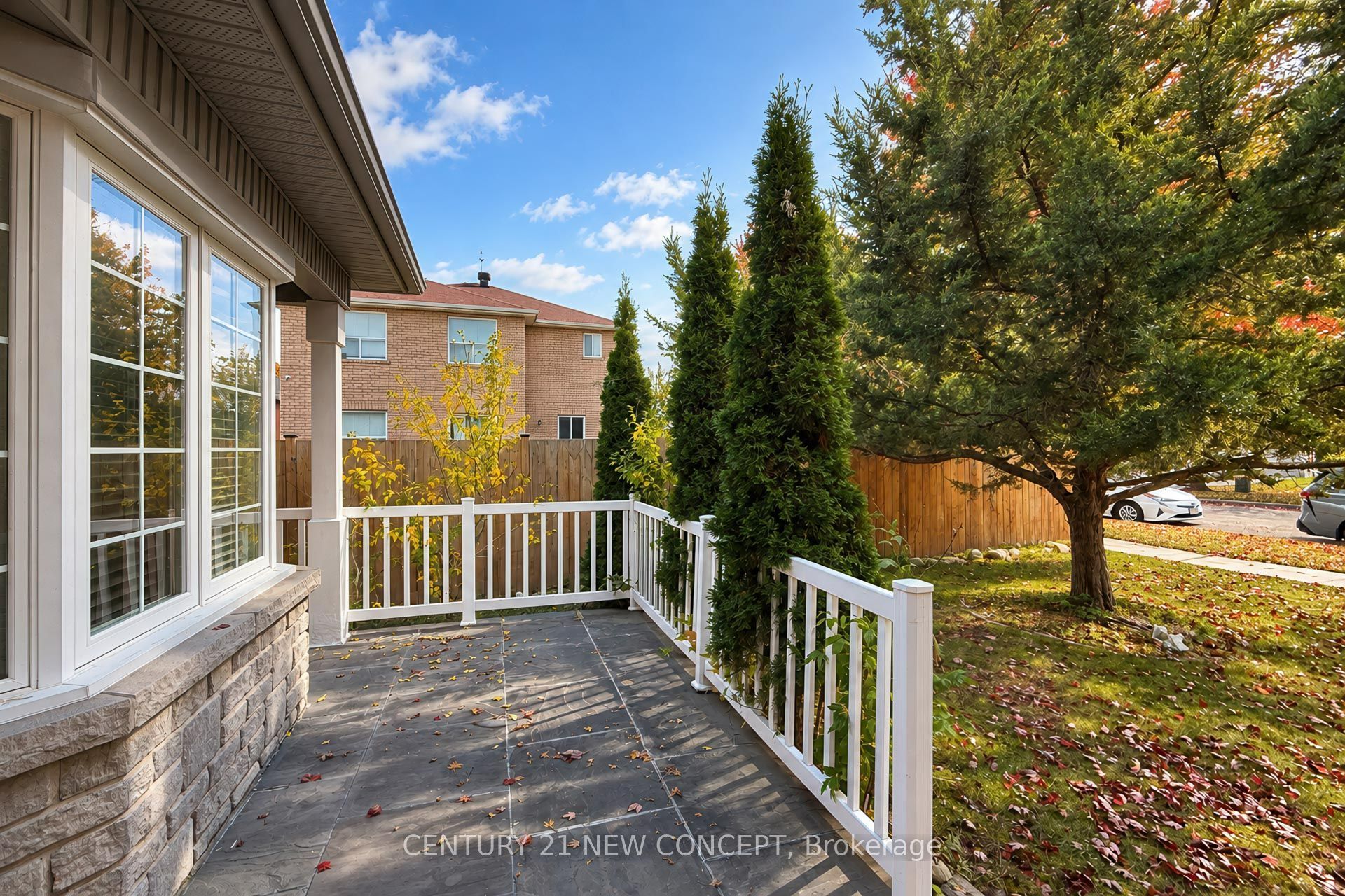 95 Bayview Avenue Property Photo 4