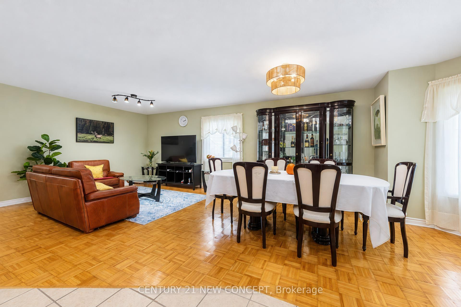 95 Bayview Avenue Property Photo 7