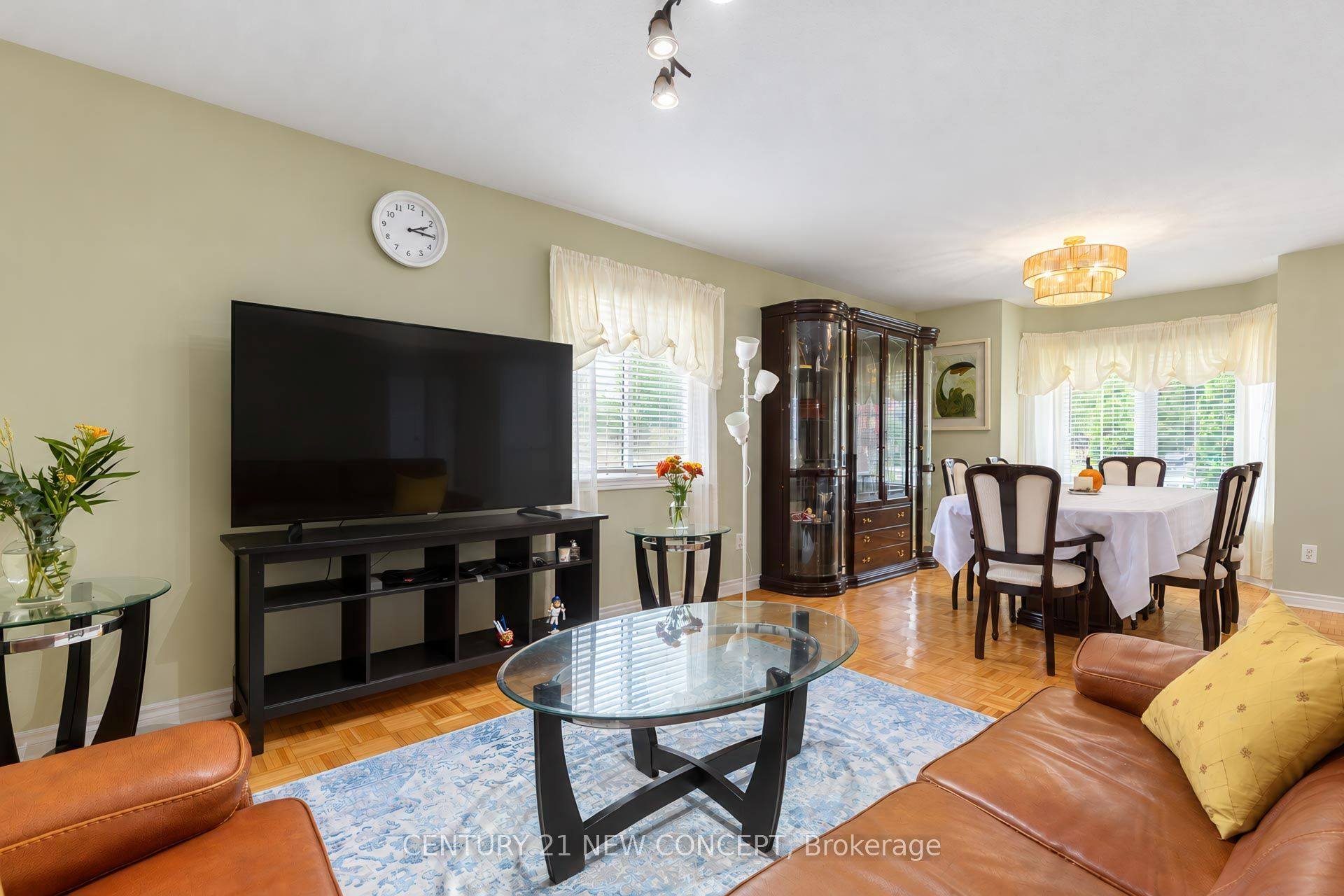 95 Bayview Avenue Property Photo 10
