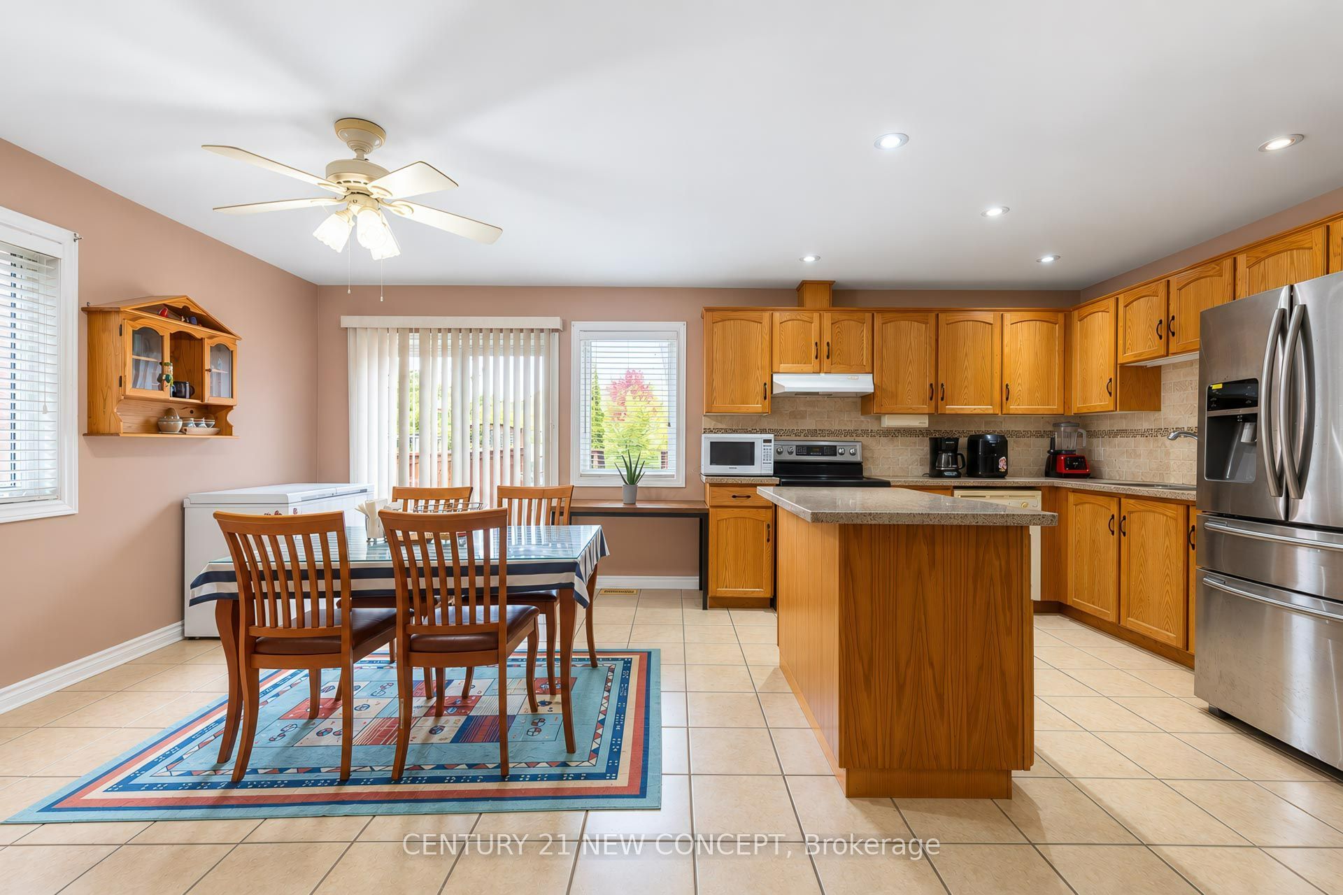 95 Bayview Avenue Property Photo 12