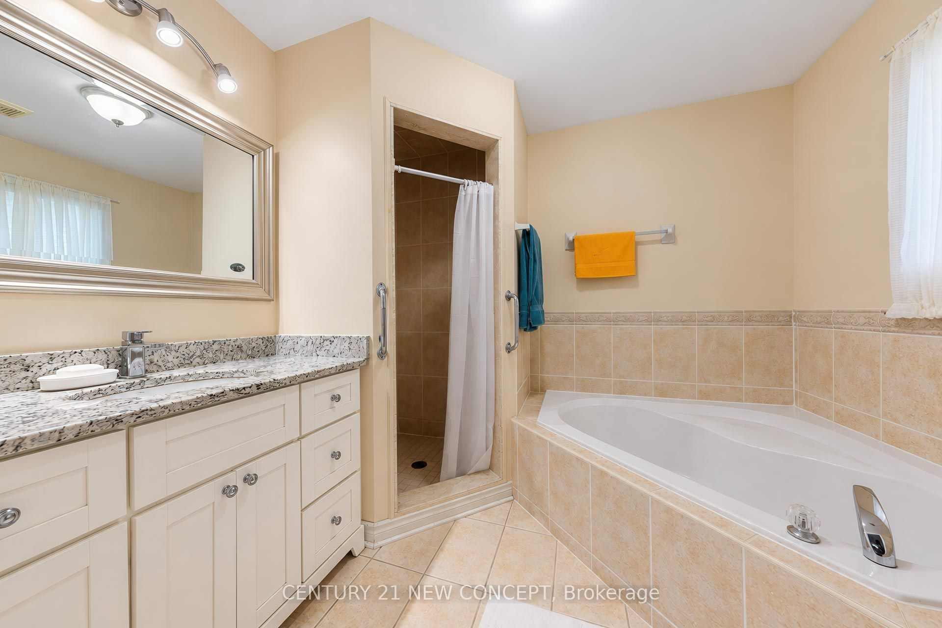 95 Bayview Avenue Property Photo 27