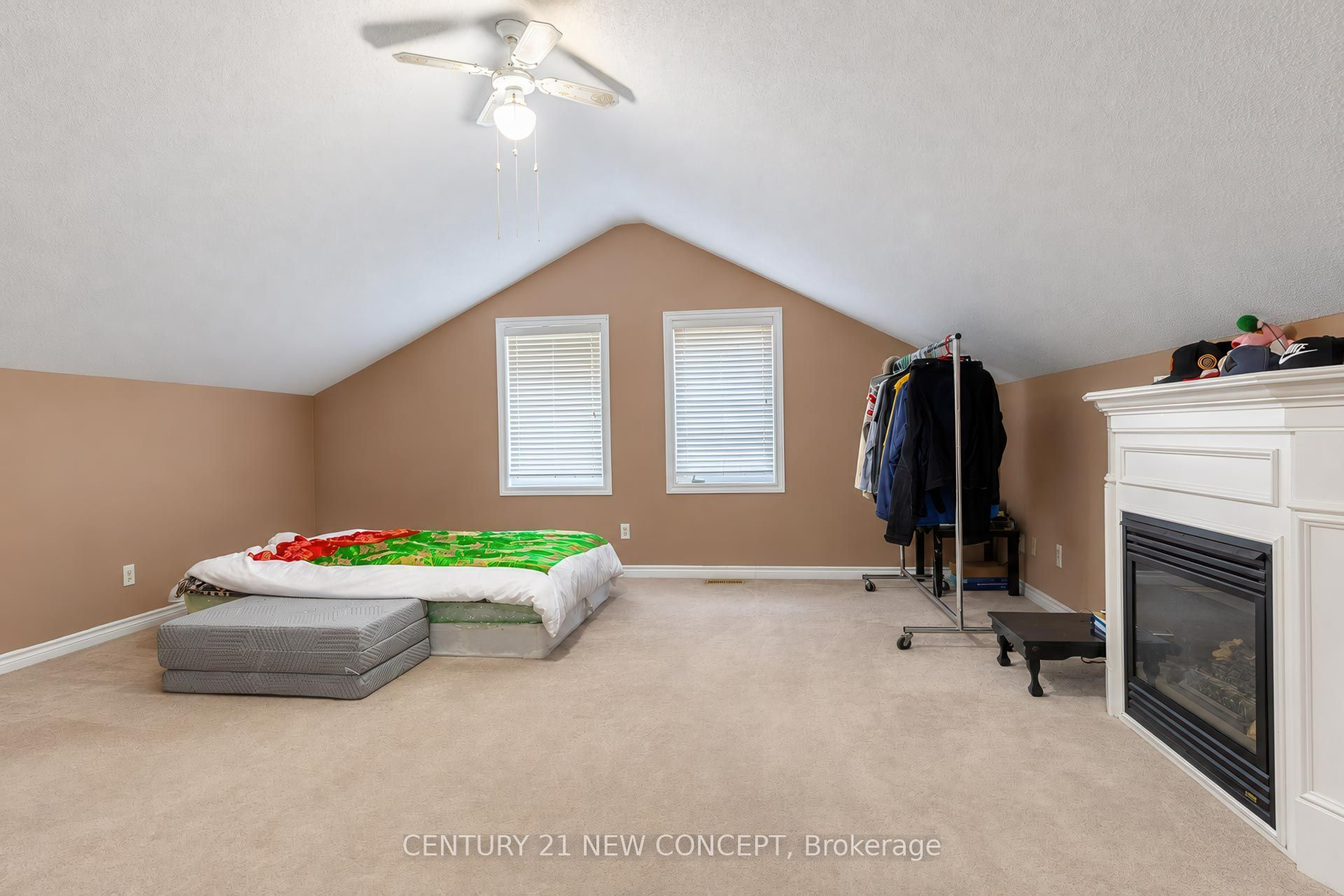 95 Bayview Avenue Property Photo 31
