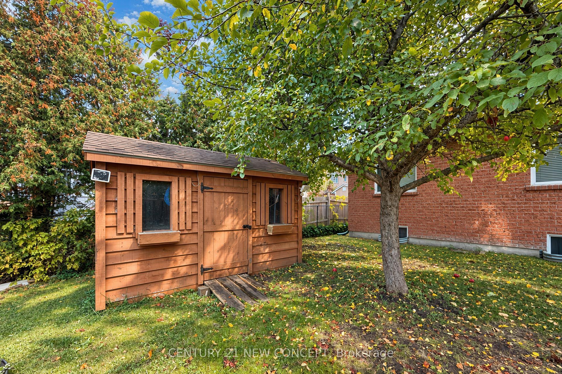 95 Bayview Avenue Property Photo 44