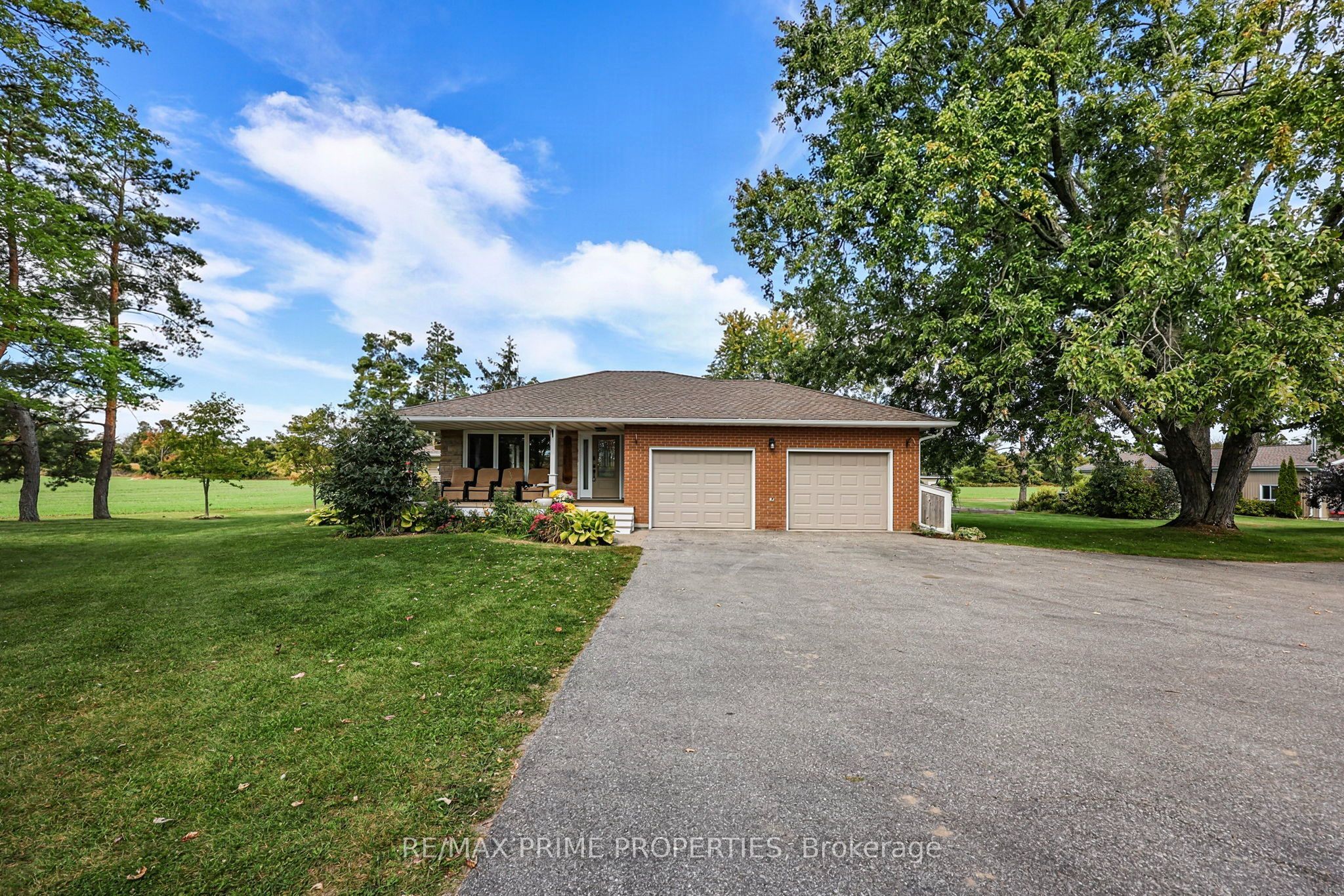 426 Zephyr Road Property Photo 2