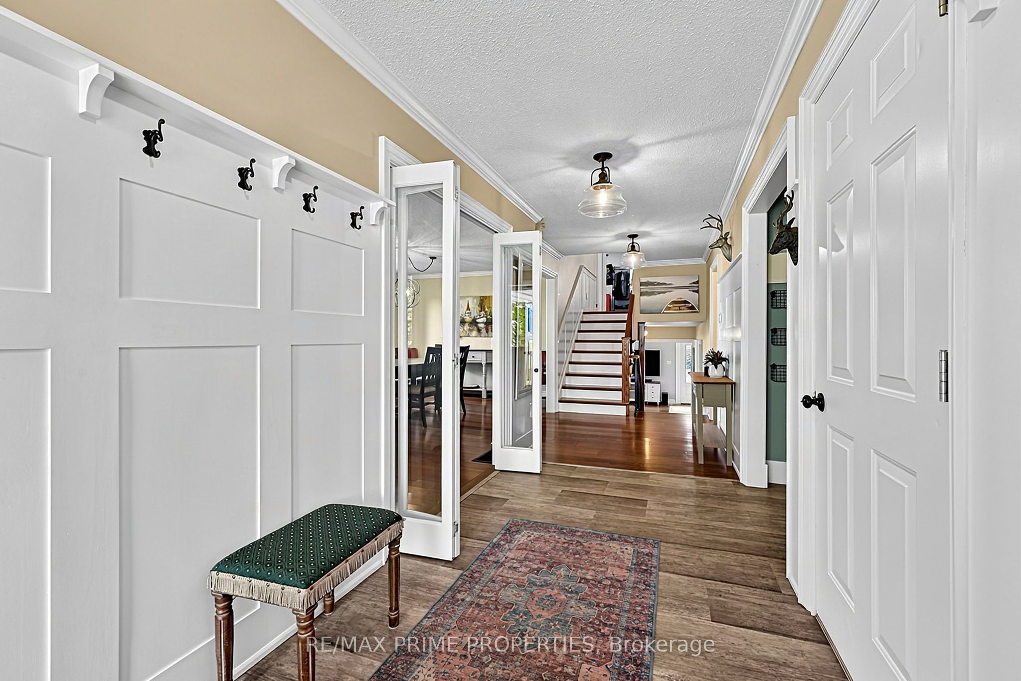426 Zephyr Road Property Photo 5
