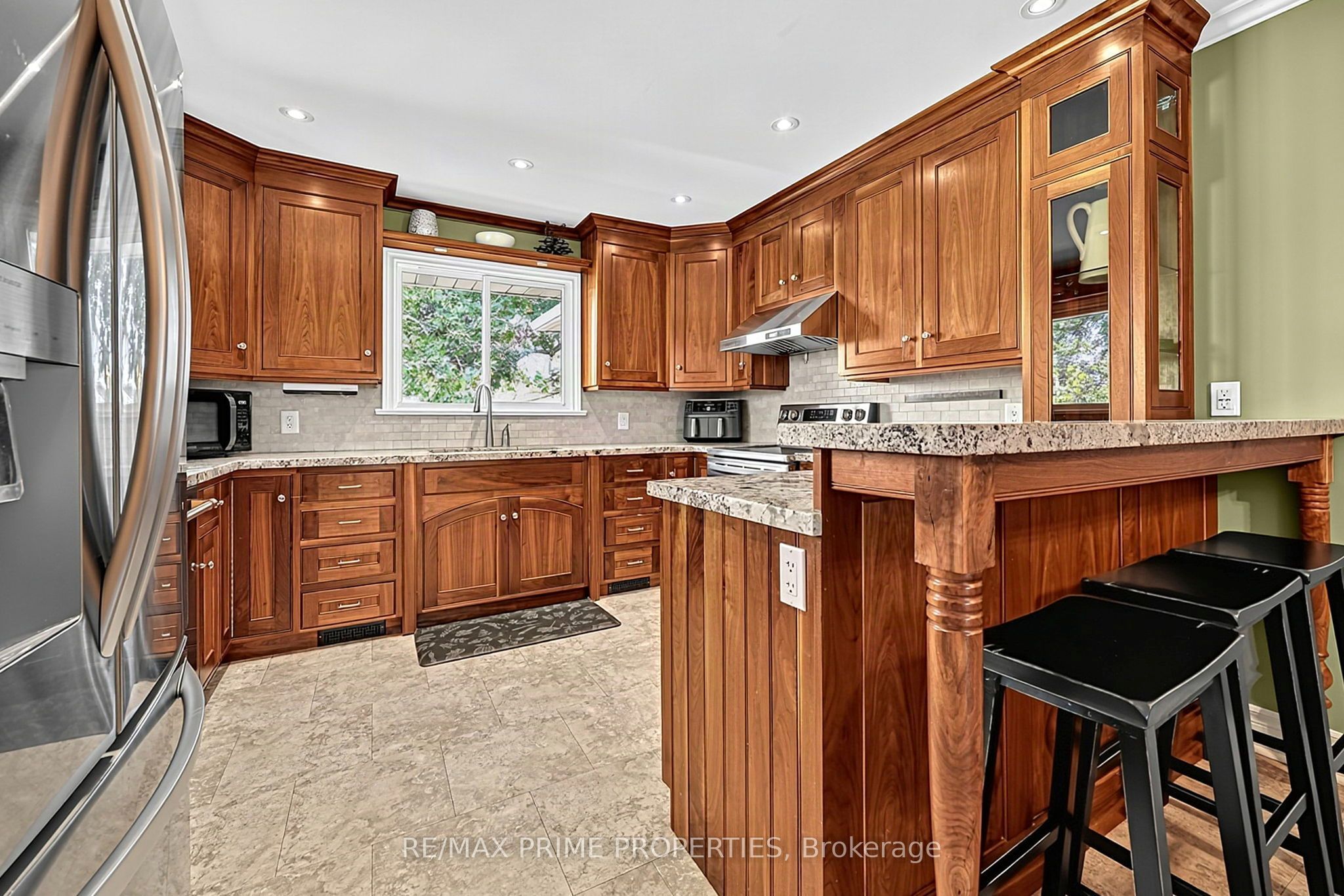 426 Zephyr Road Property Photo 9