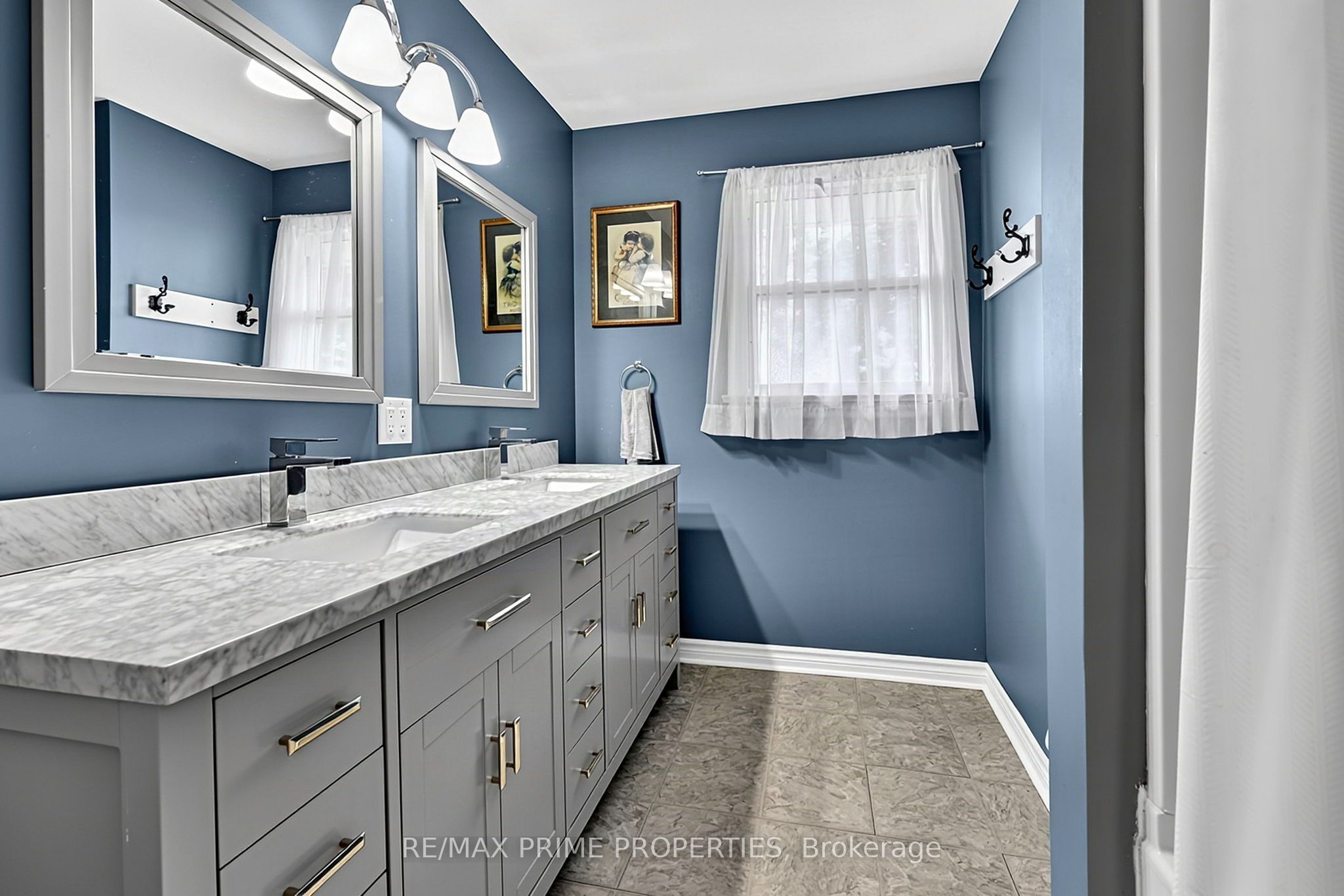 426 Zephyr Road Property Photo 16