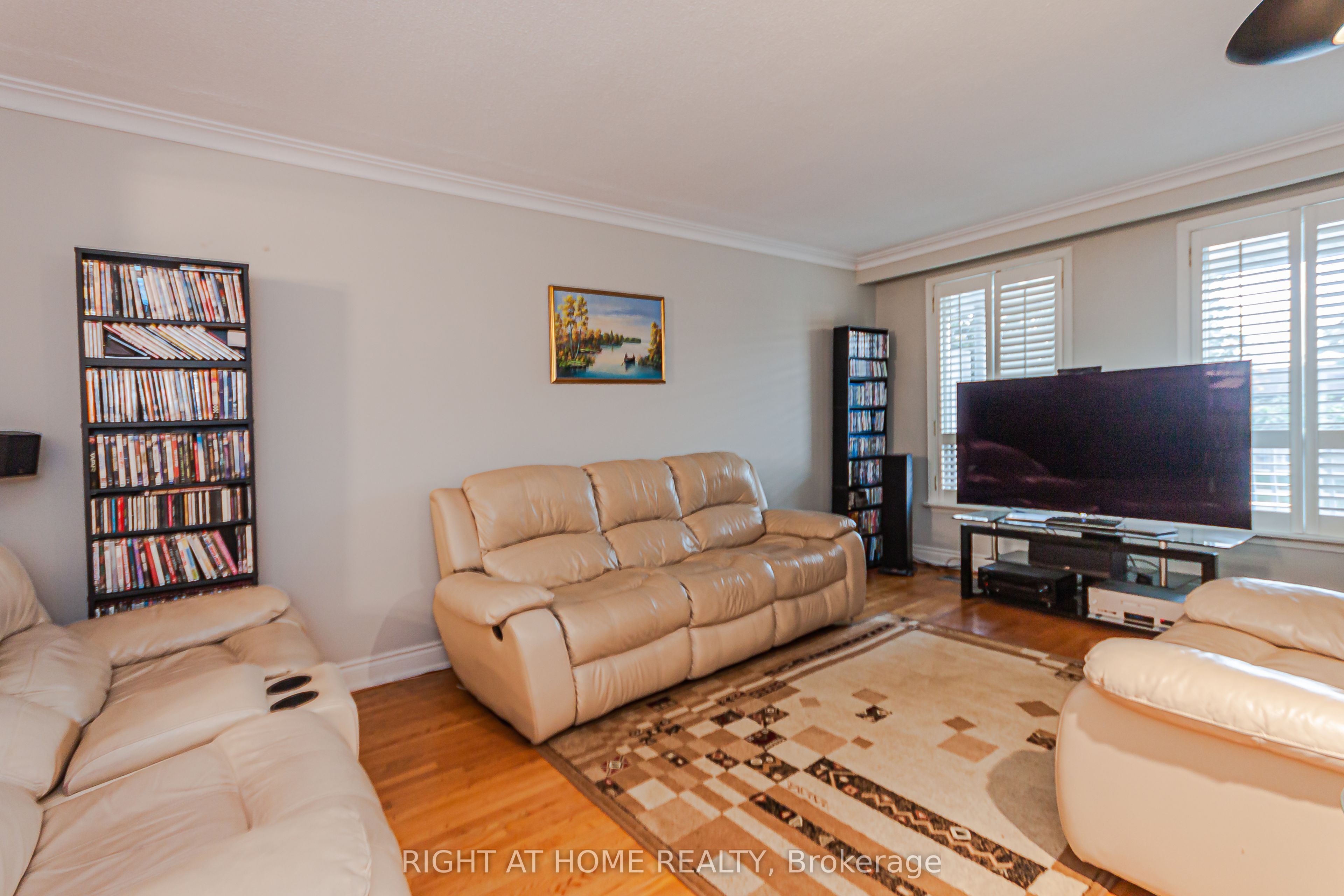 131 Button Road Property Photo 6