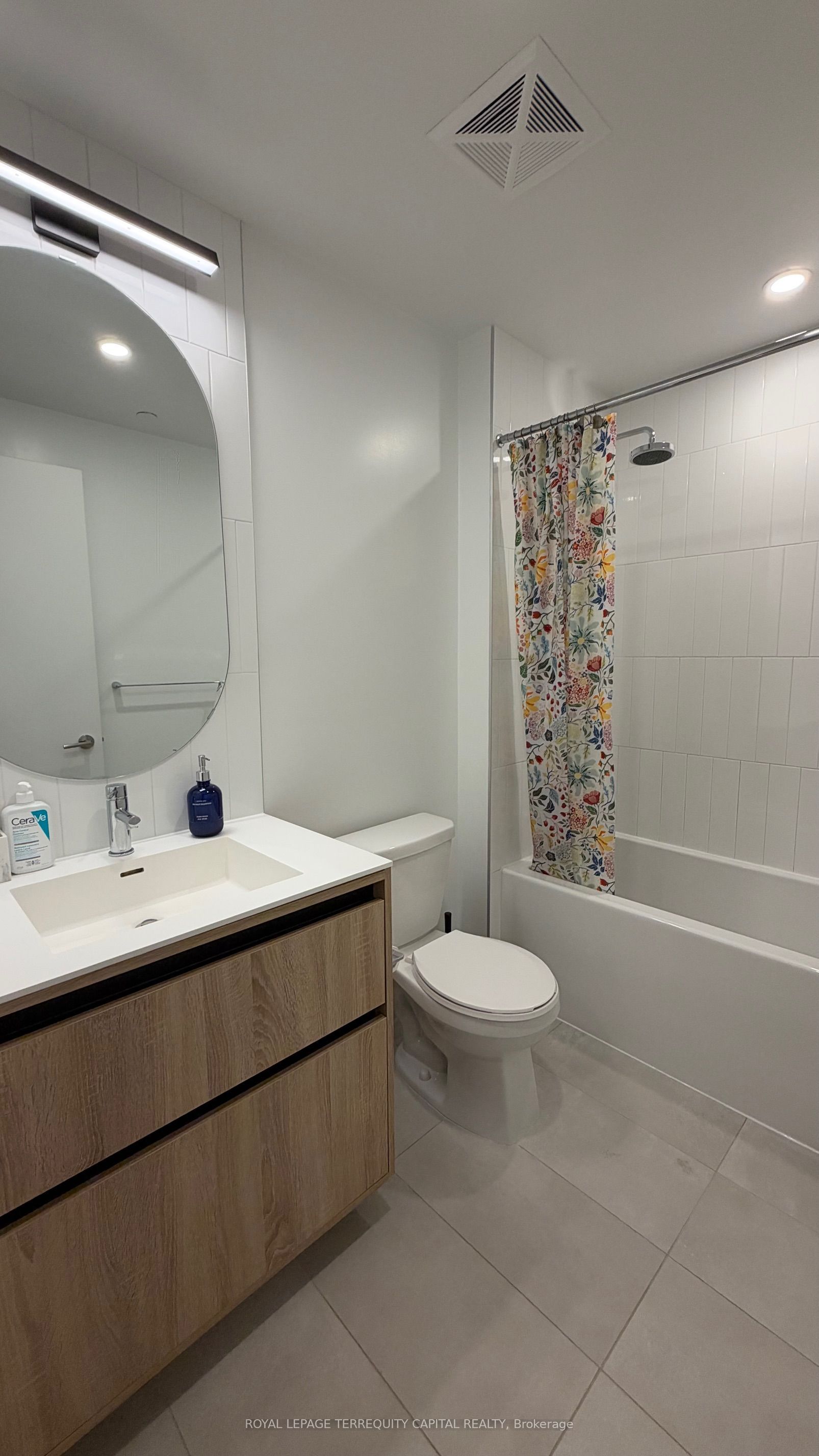 7950 Bathurst Street 720 Property Photo 18