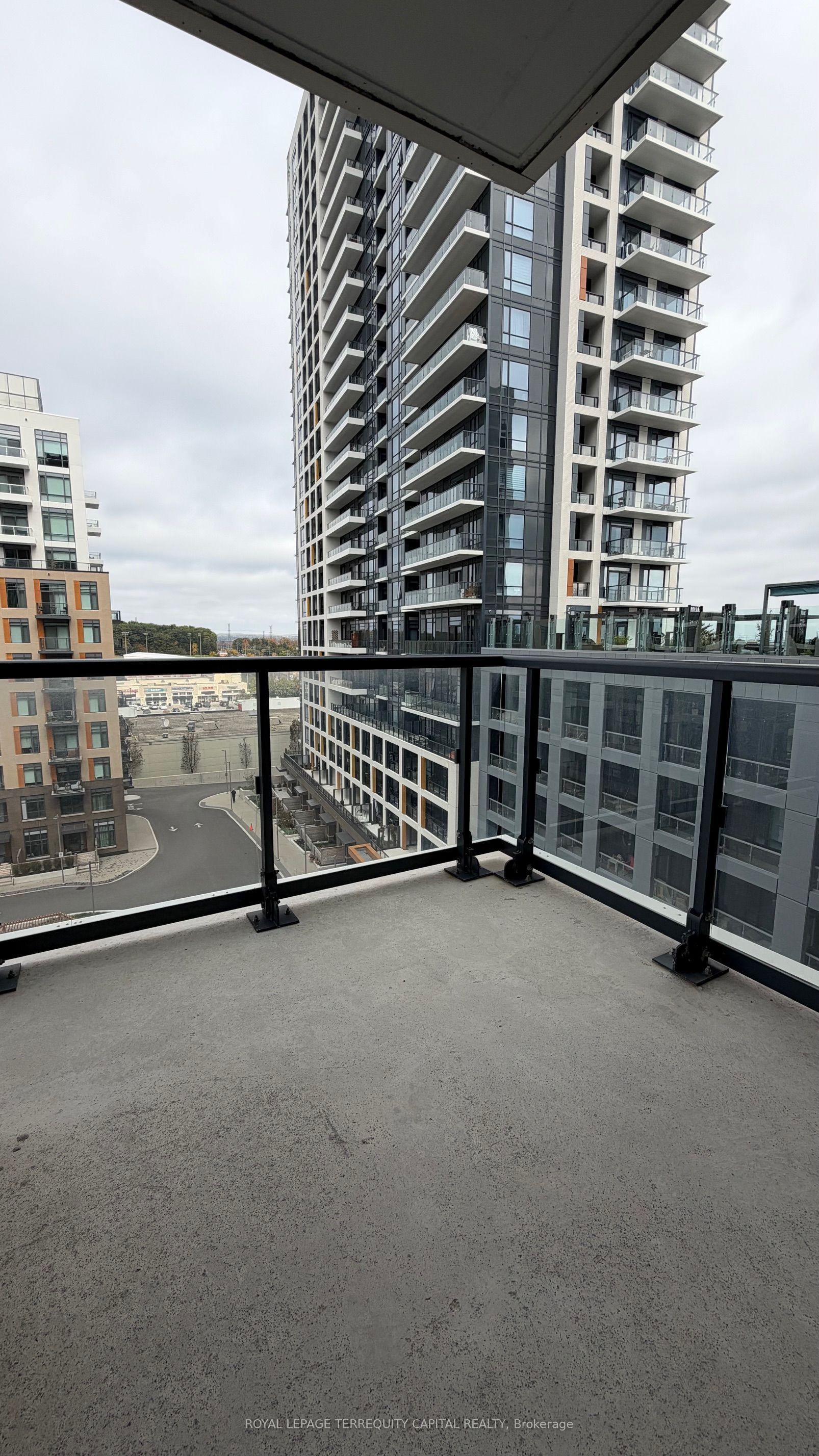 7950 Bathurst Street 720 Property Photo 21