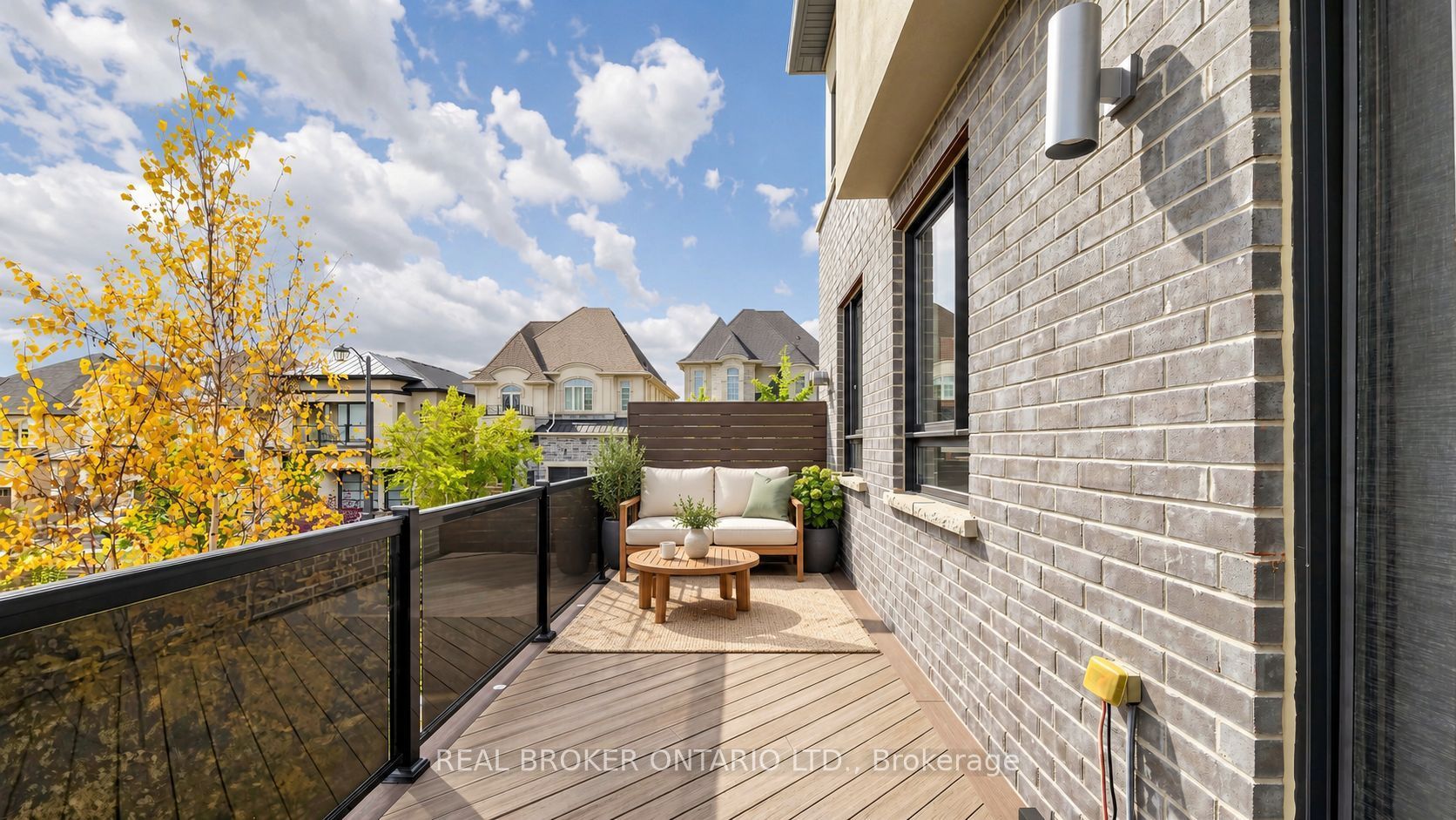 106 Via Romano Boulevard Property Photo 9
