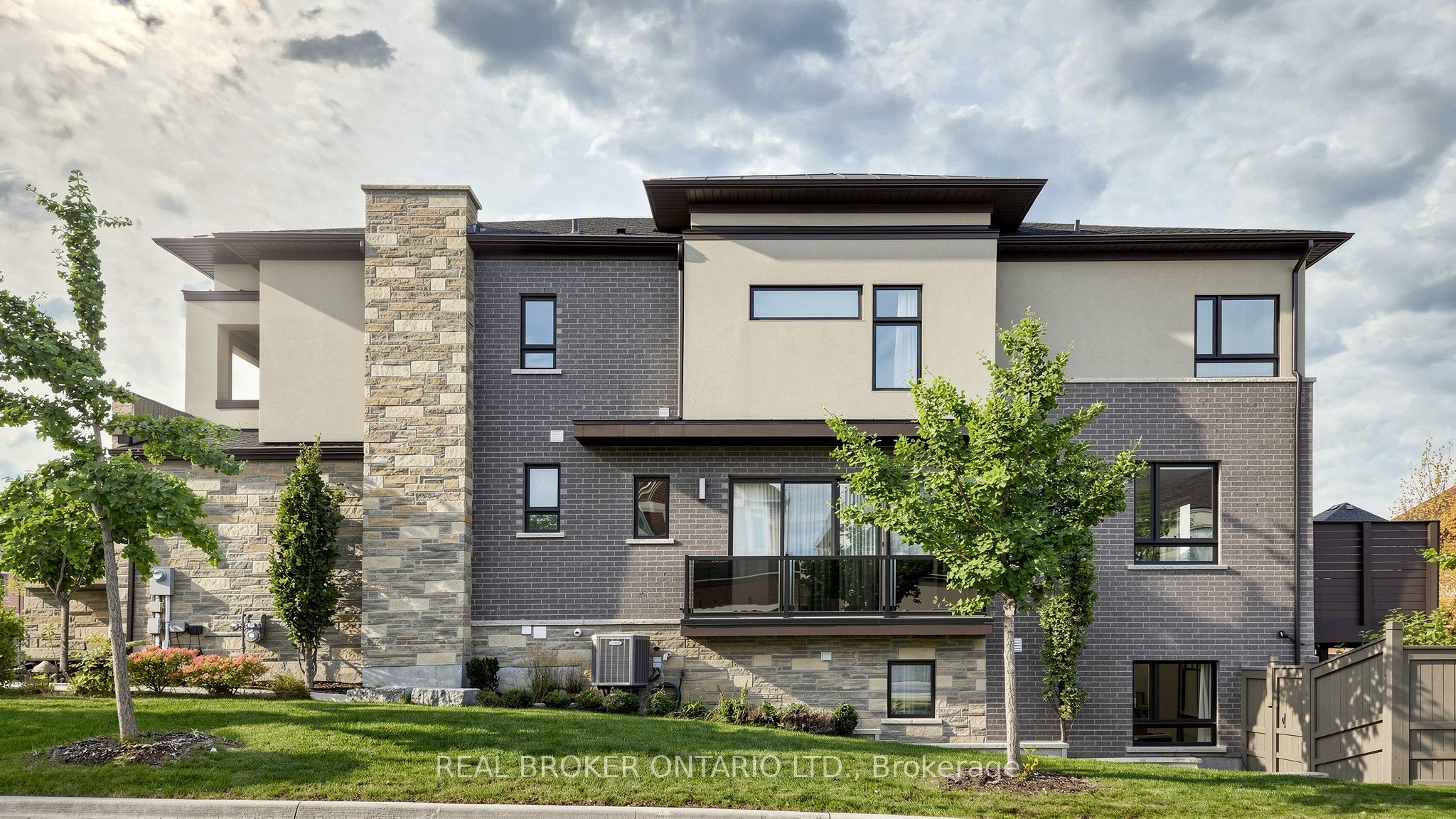 106 Via Romano Boulevard Property Photo 32