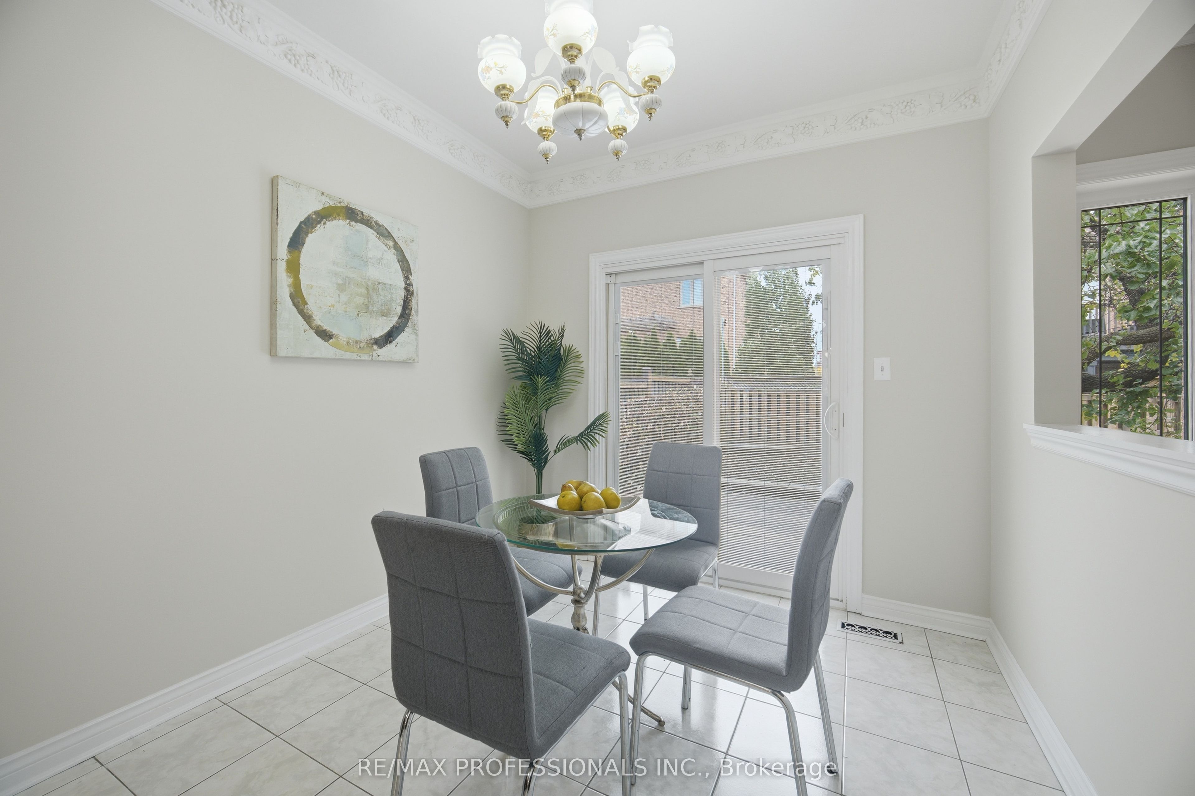 8 Piper Court Property Photo 16