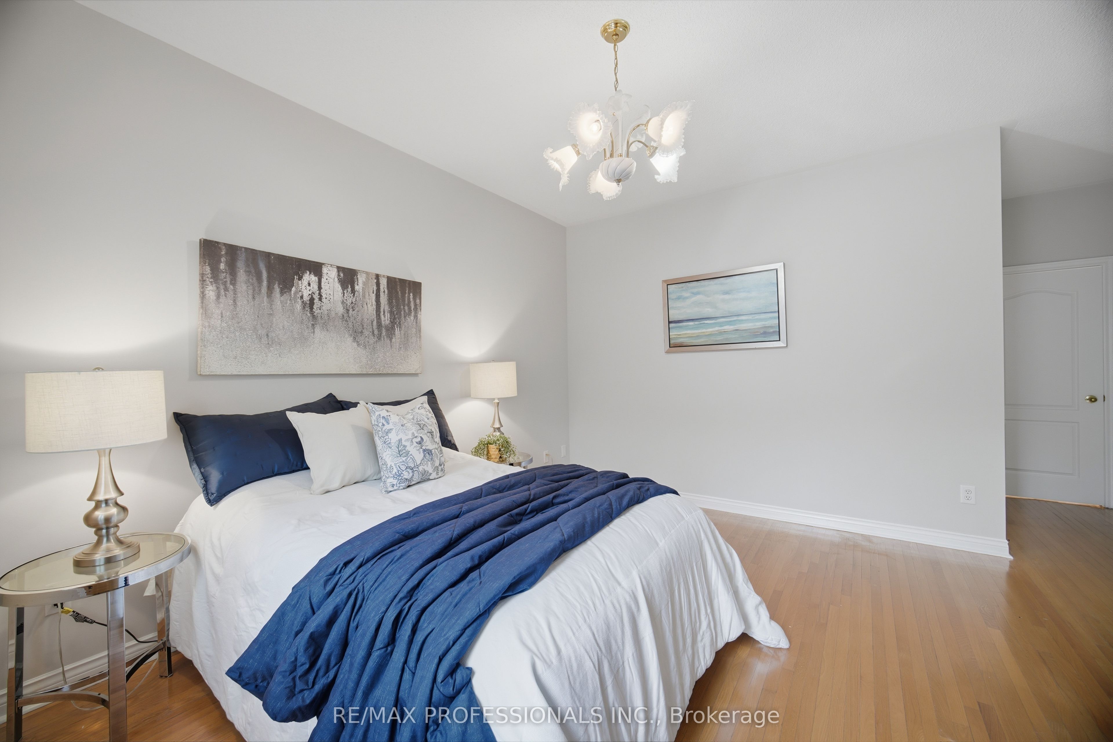 8 Piper Court Property Photo 21