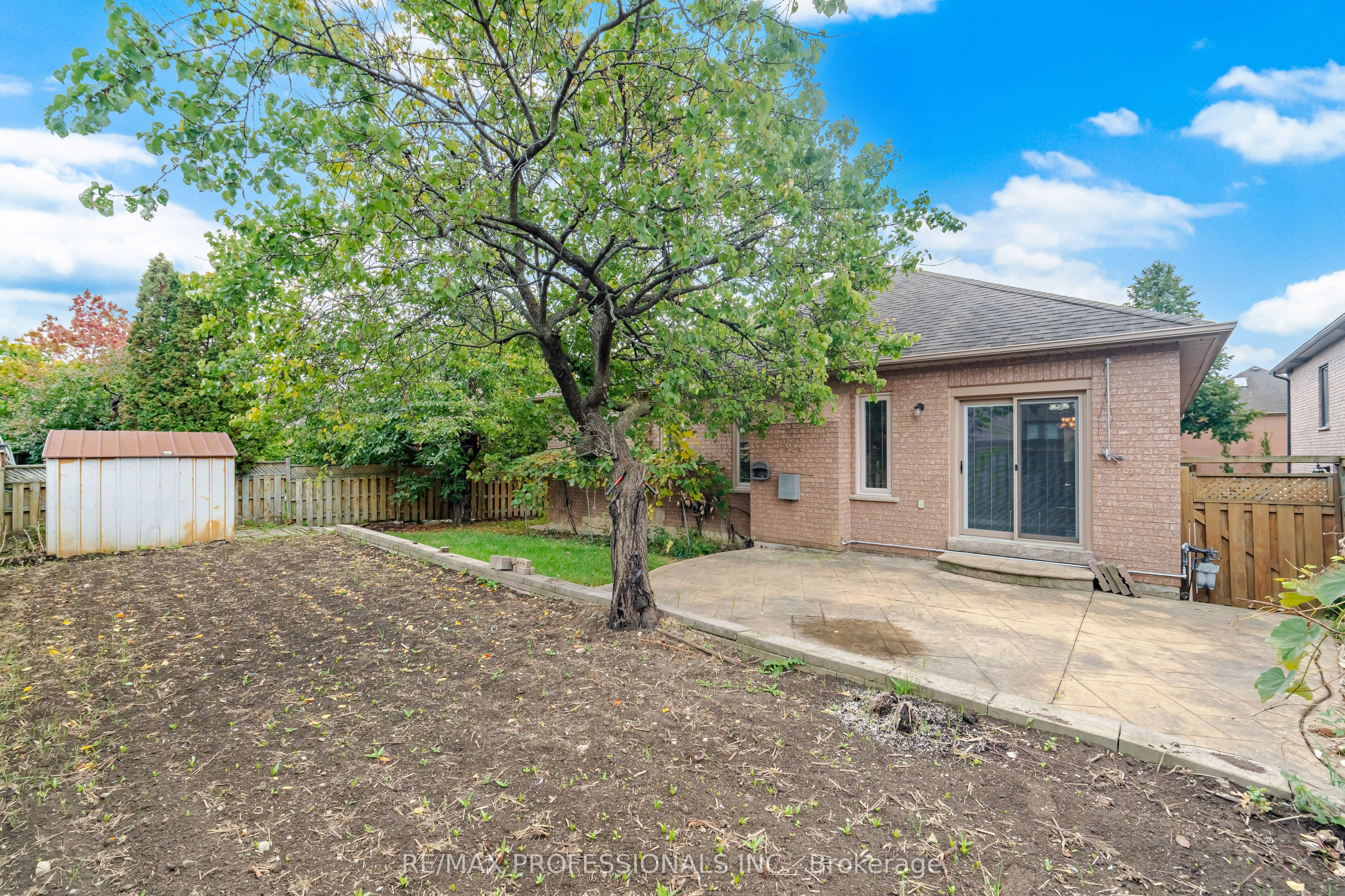 8 Piper Court Property Photo 44
