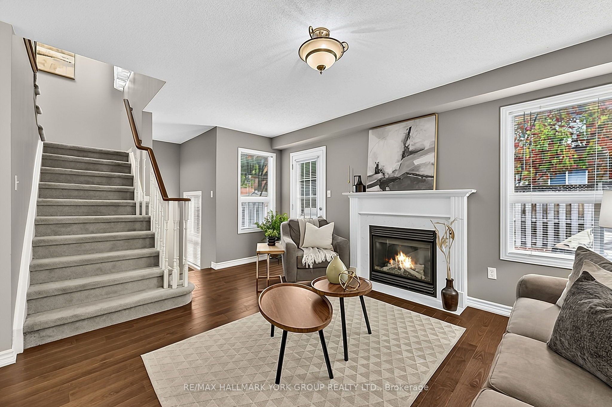 378 Marble Place Property Photo 6