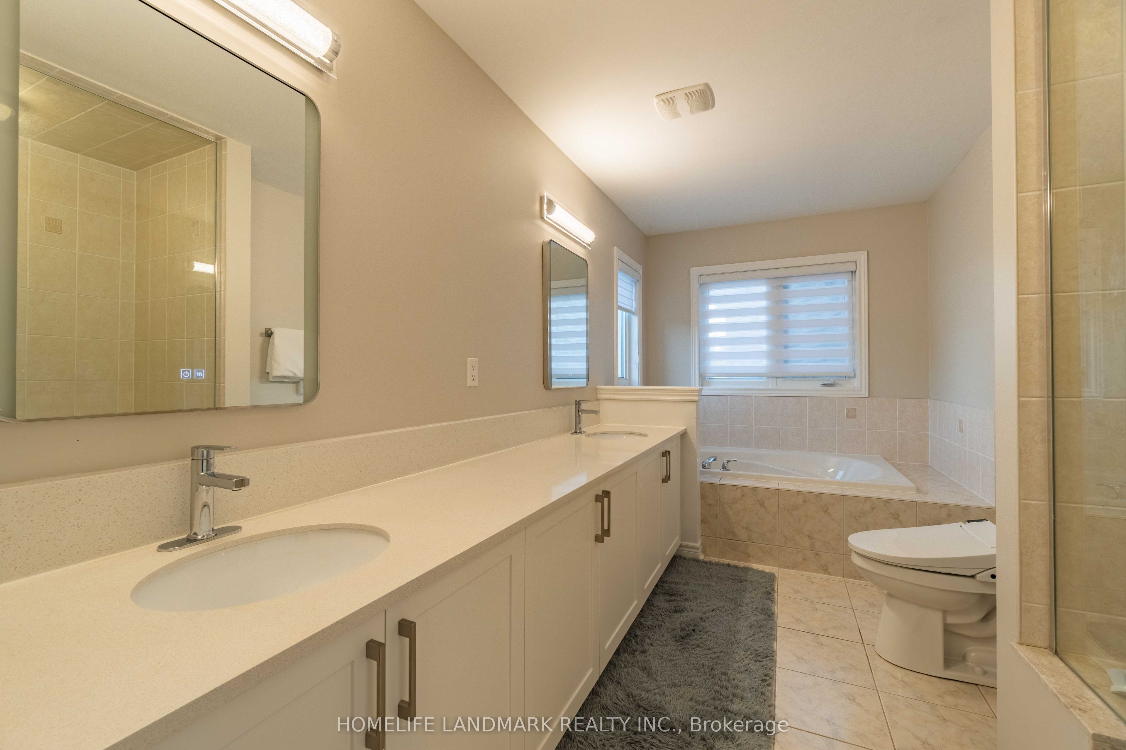 98 Thornhill Ravines Crescent Property Photo 12