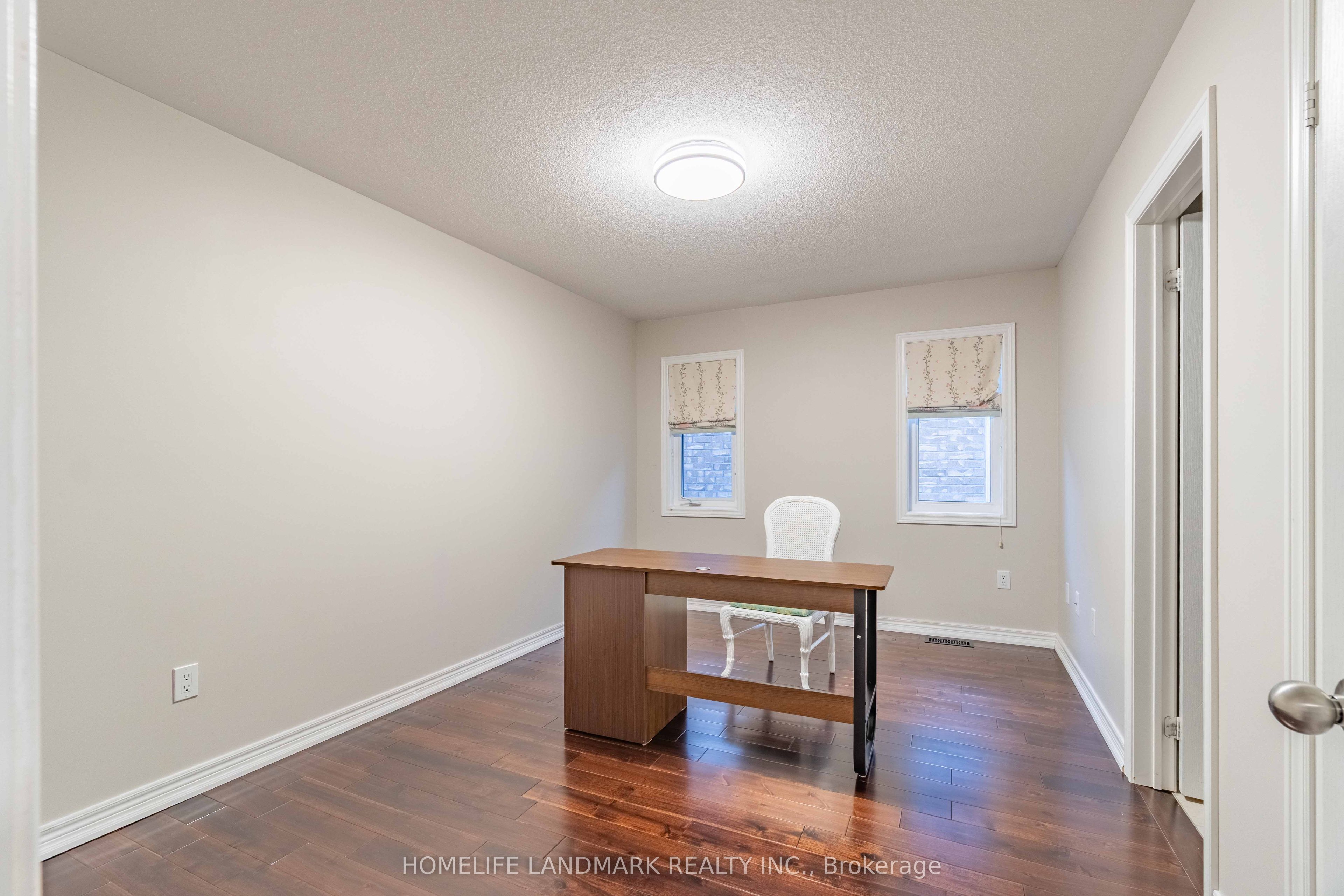 98 Thornhill Ravines Crescent Property Photo 14