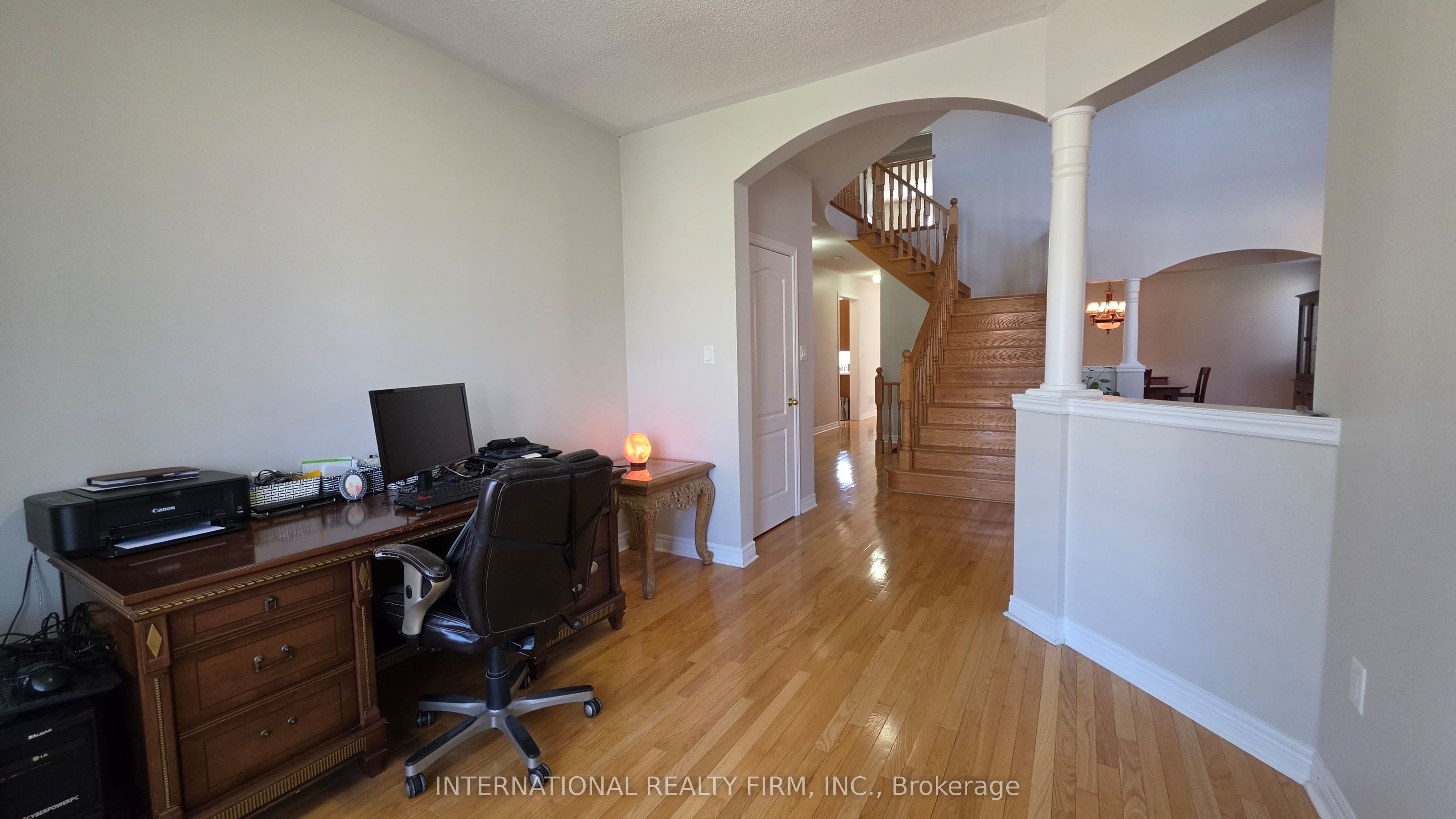 30 Se O'hara Crescent Property Photo 3