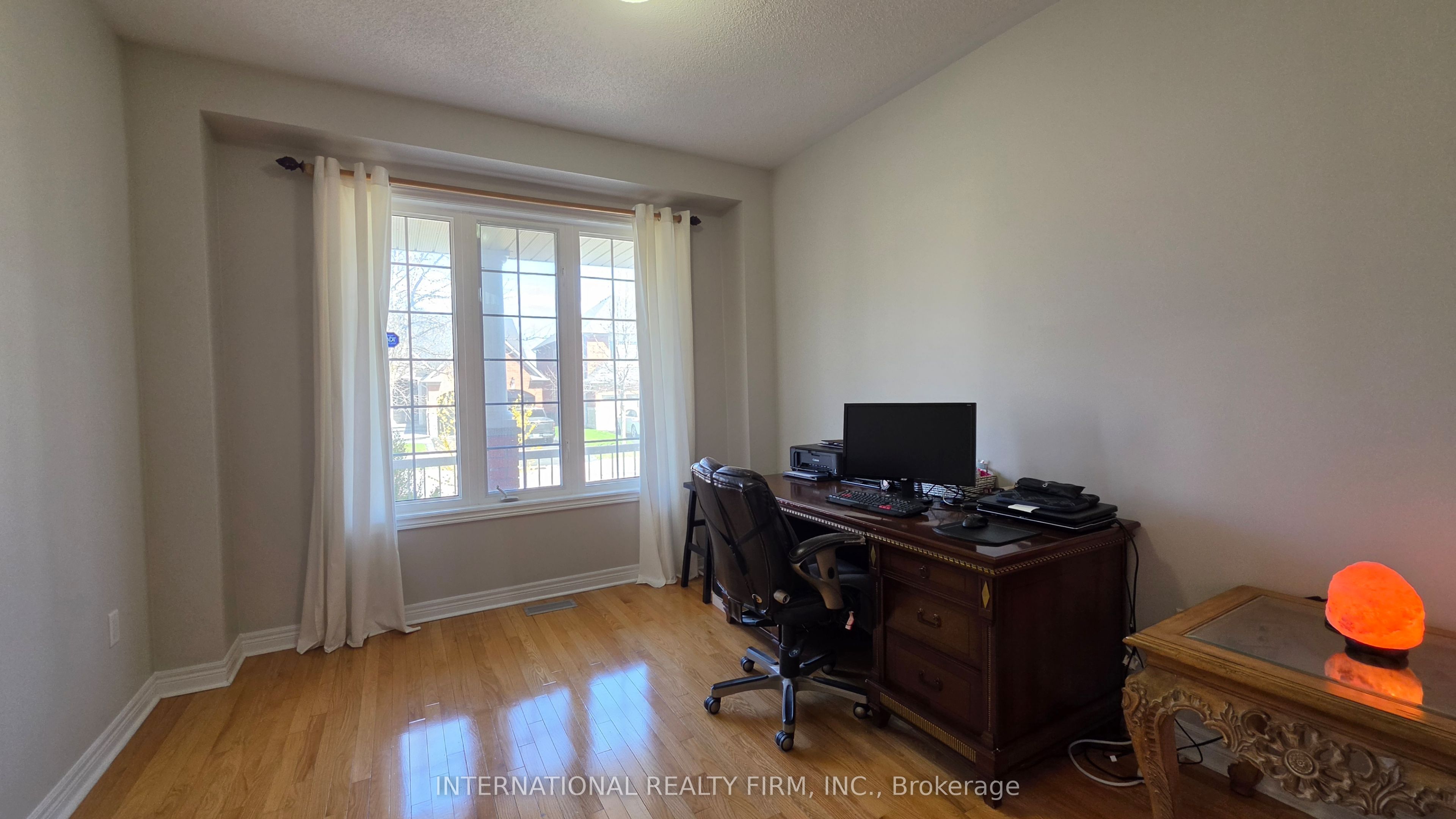 30 Se O'hara Crescent Property Photo 5