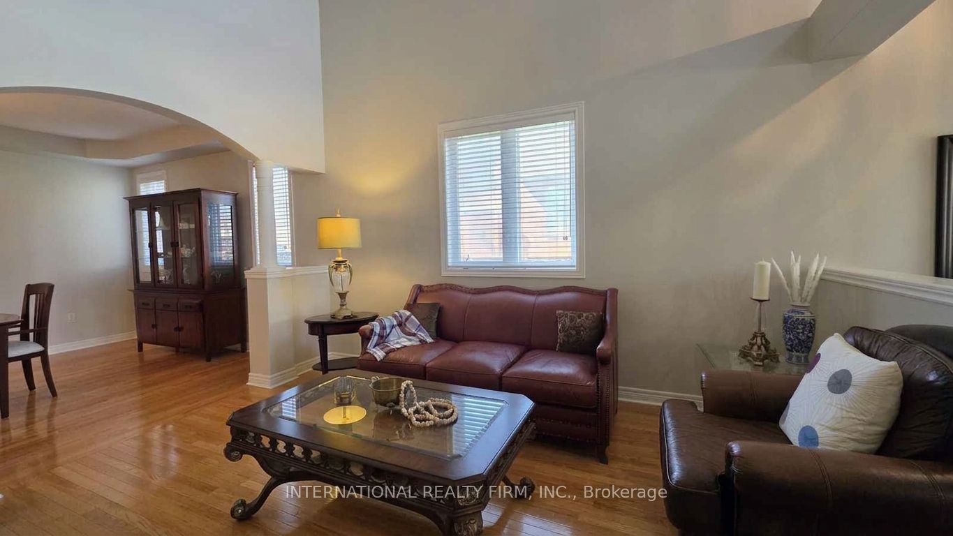 30 Se O'hara Crescent Property Photo 6