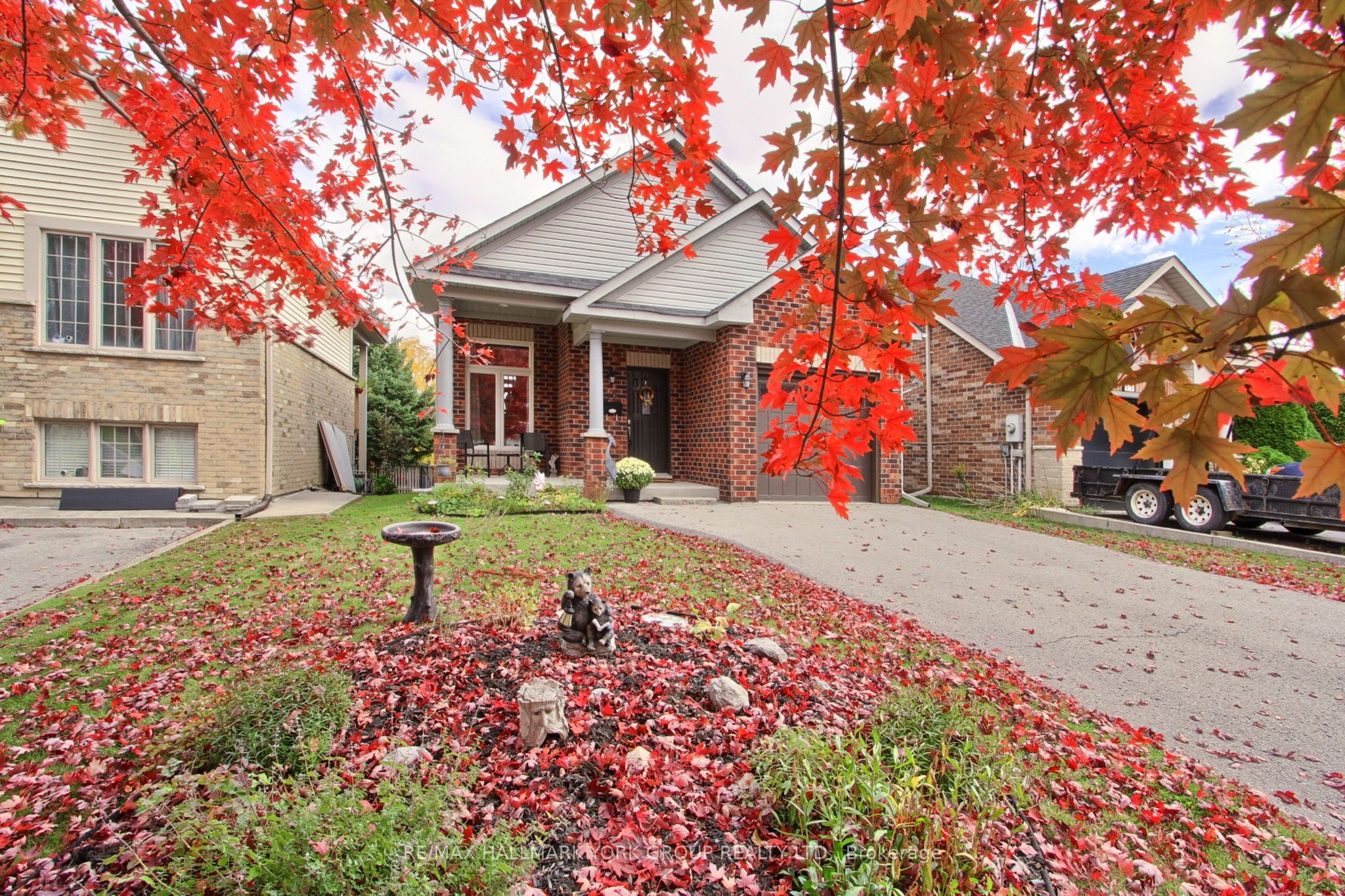 17 Hillview Drive Property Photo 5