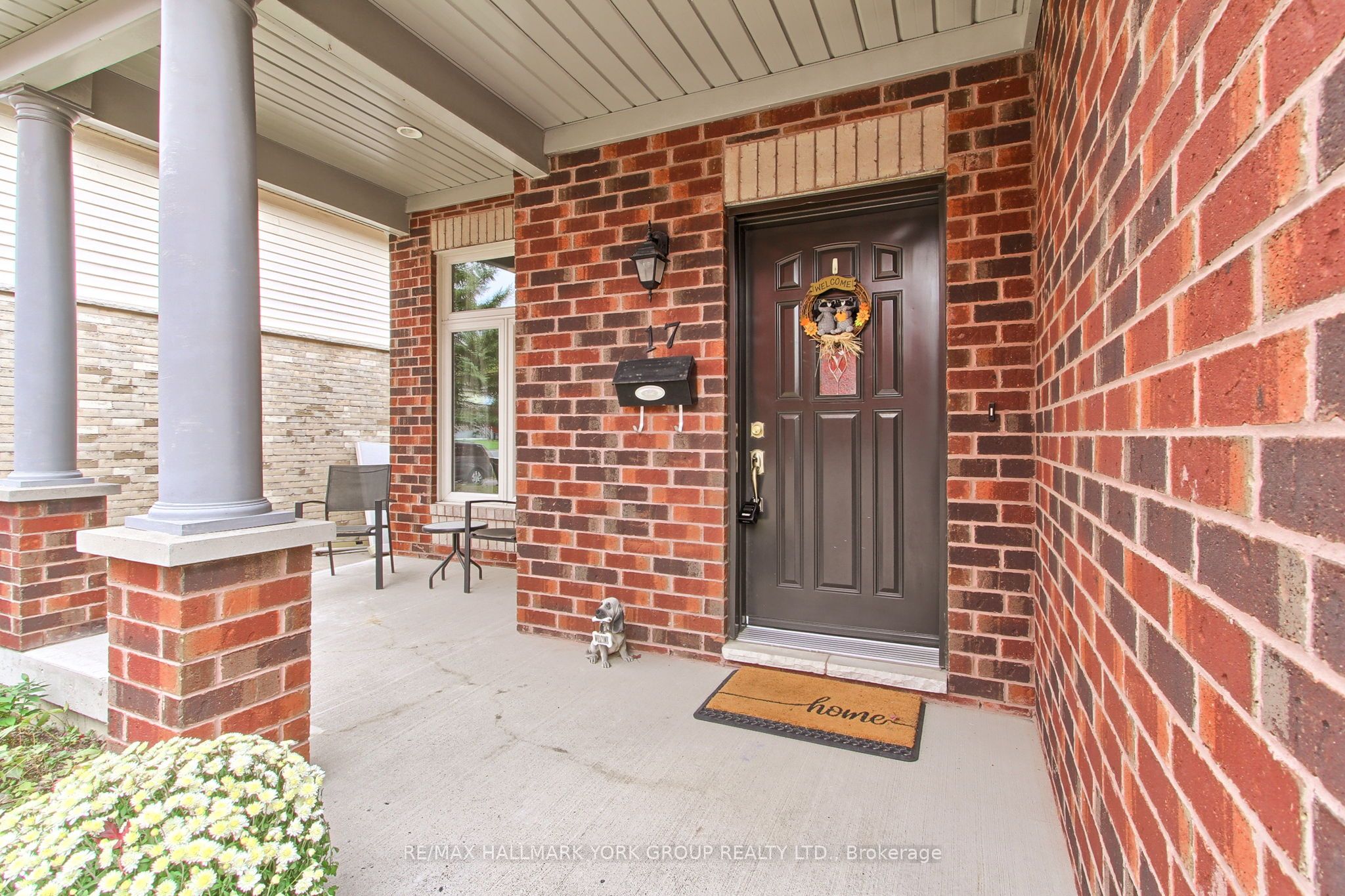 17 Hillview Drive Property Photo 6