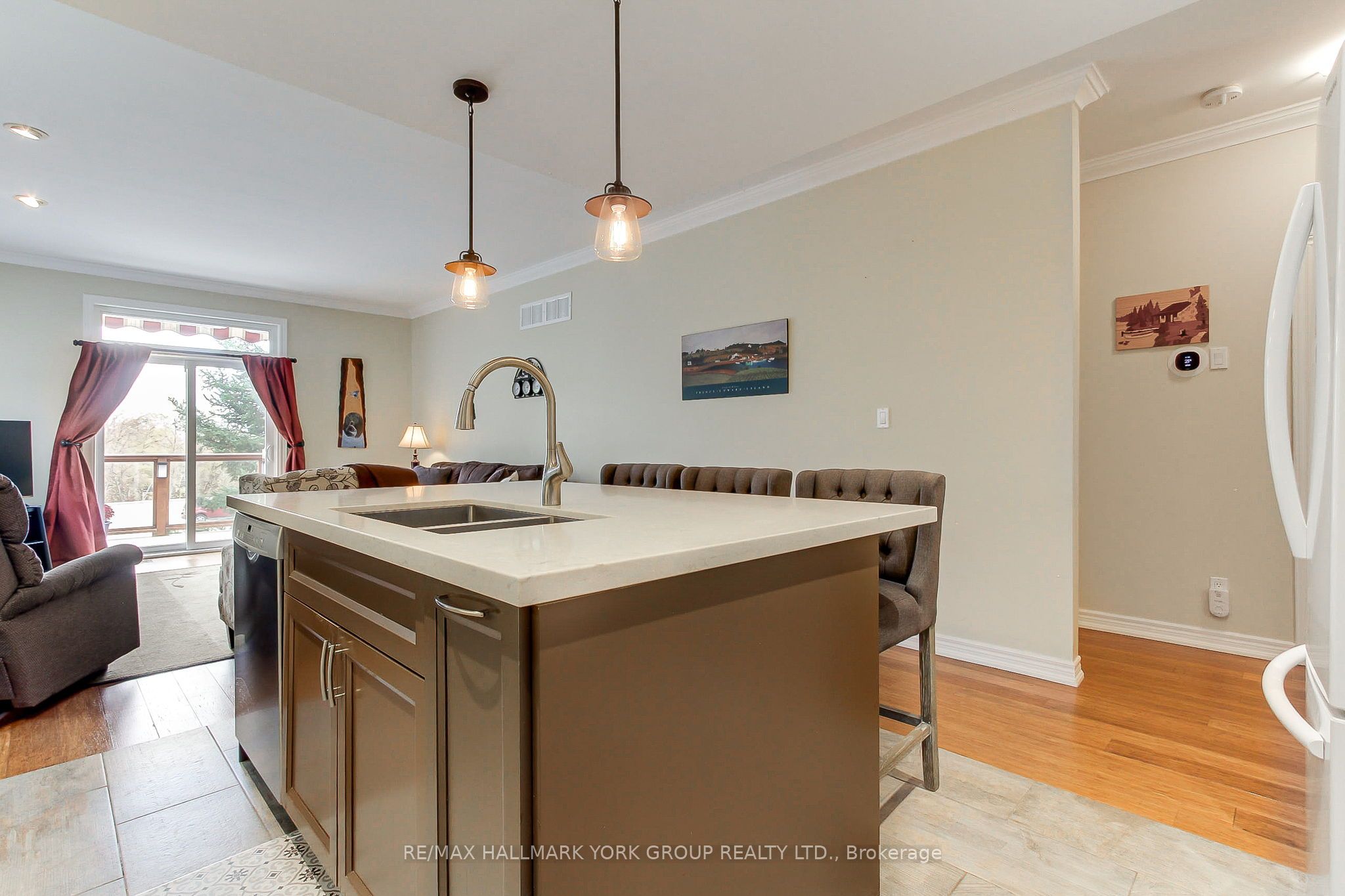 17 Hillview Drive Property Photo 17