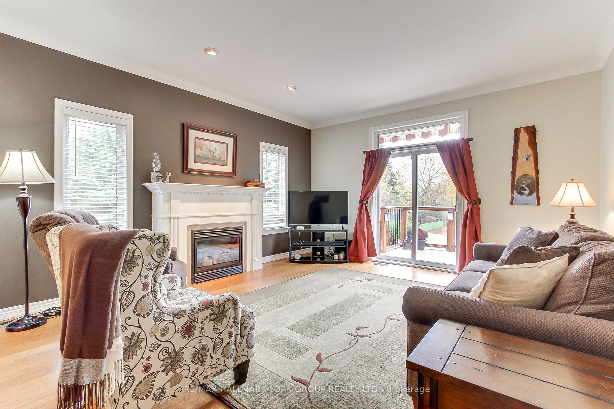 17 Hillview Drive Property Photo 19