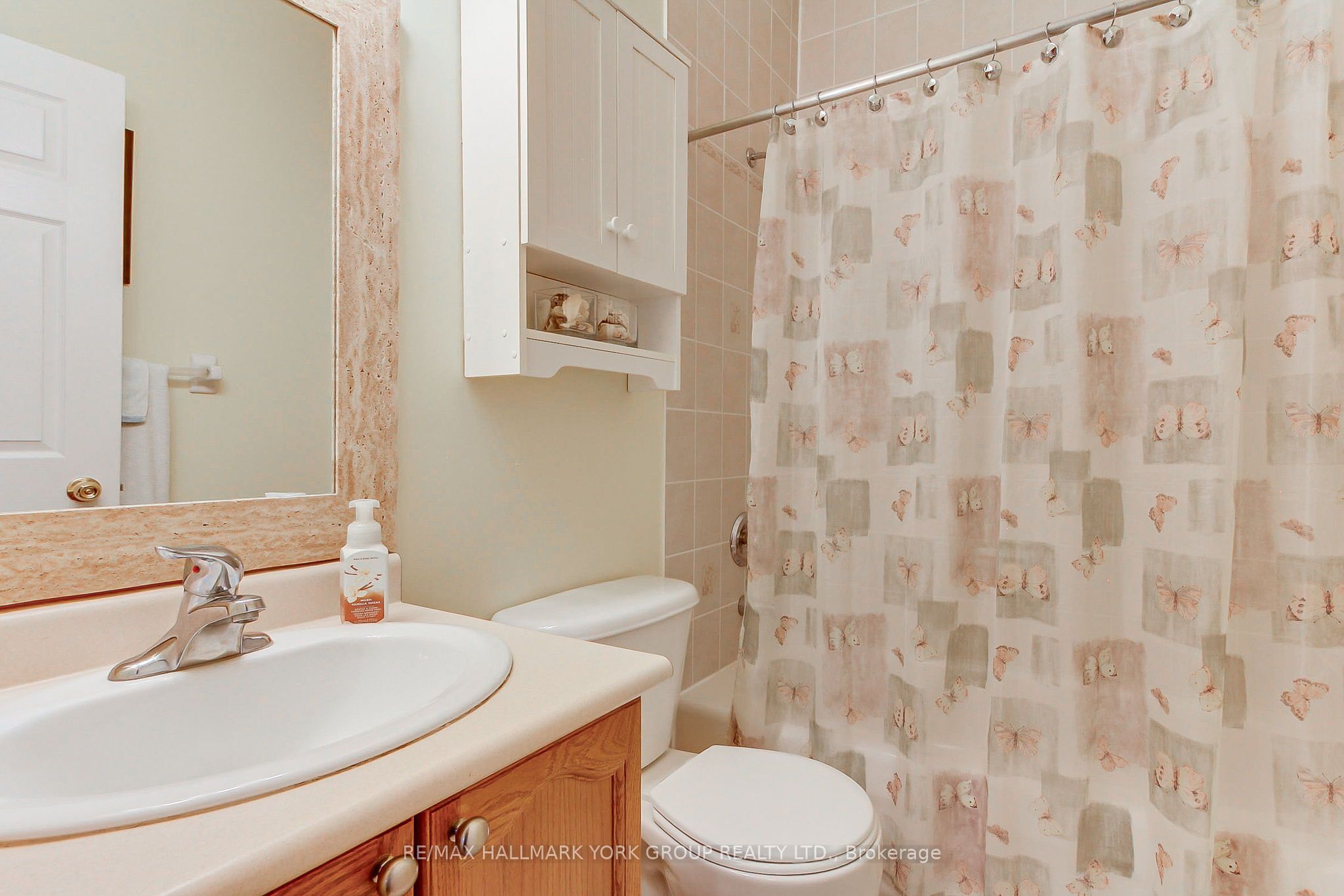 17 Hillview Drive Property Photo 29