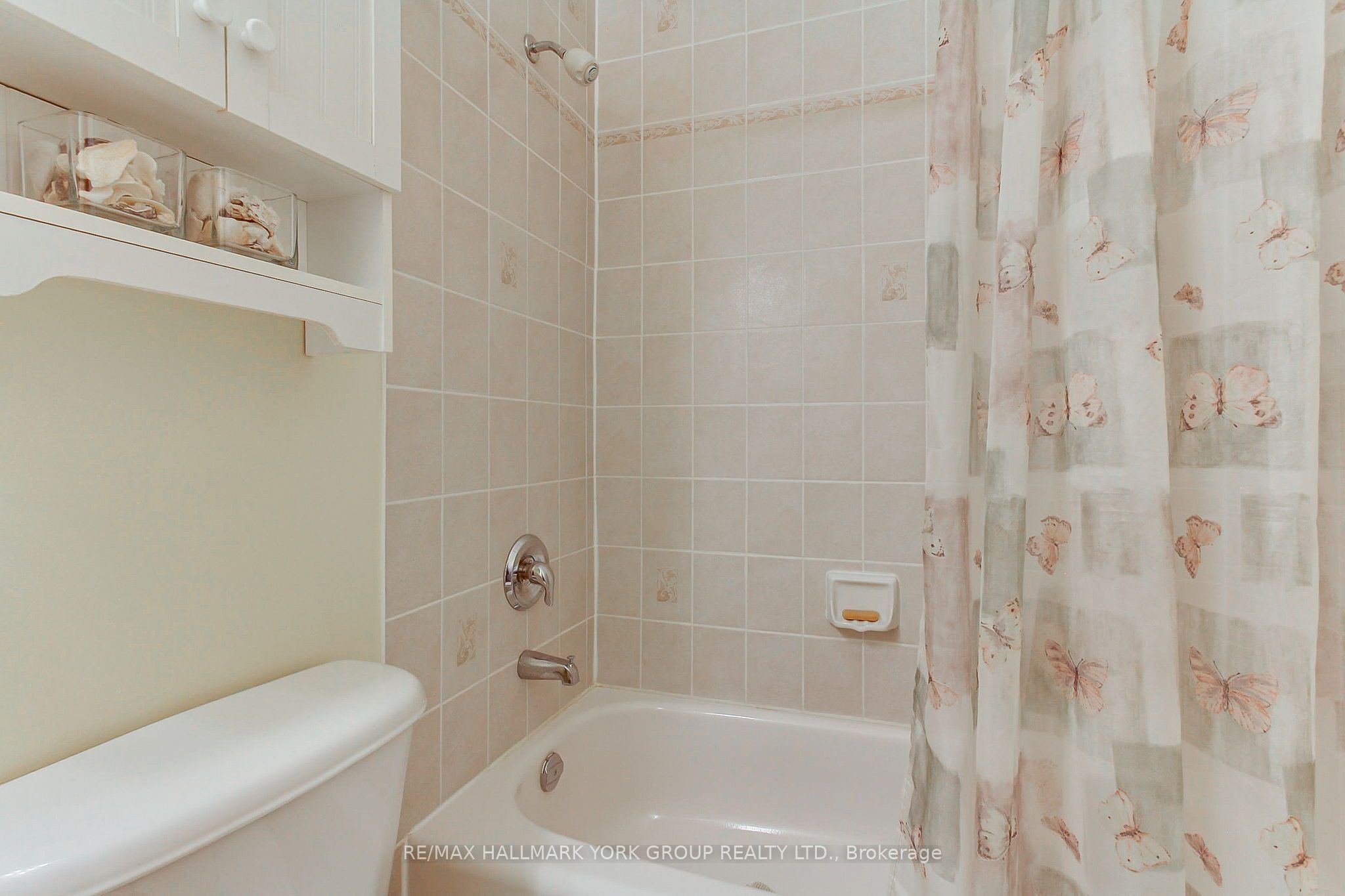 17 Hillview Drive Property Photo 30