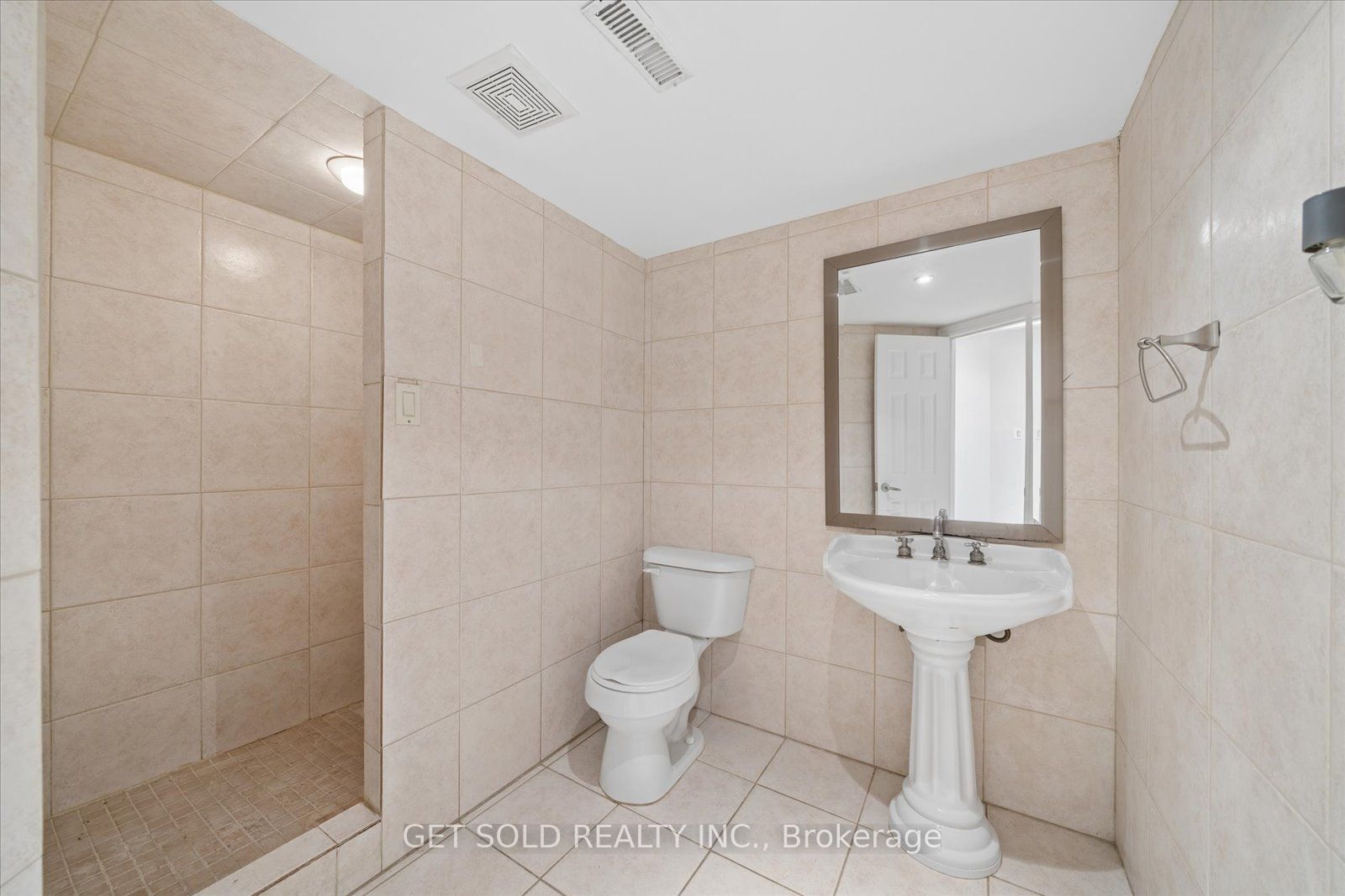 5 Ravine Edge Drive Property Photo 46