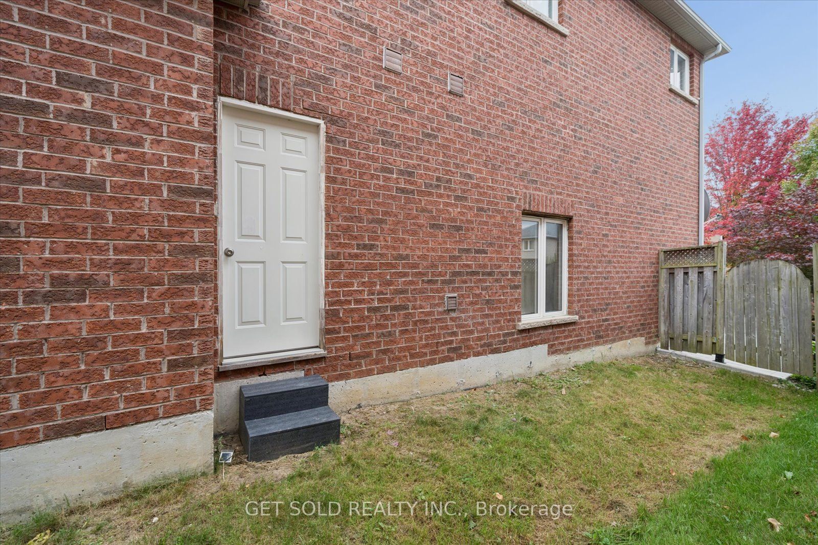 5 Ravine Edge Drive Property Photo 47