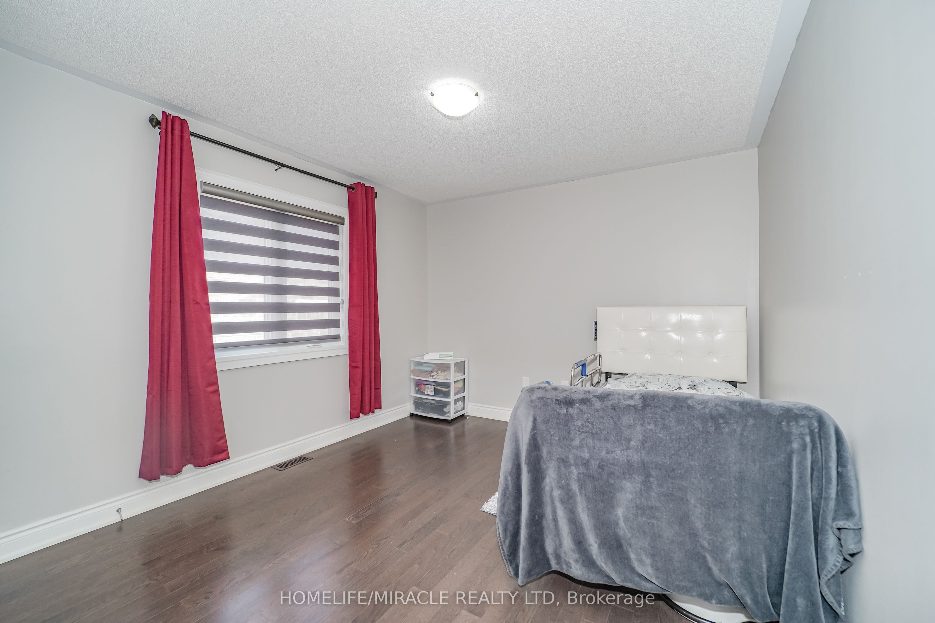 95 Scarlet Way Property Photo 23