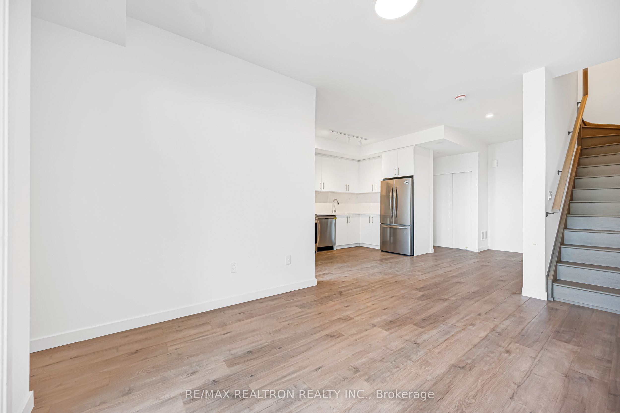 3175 Denison Street 107 Property Photo 12