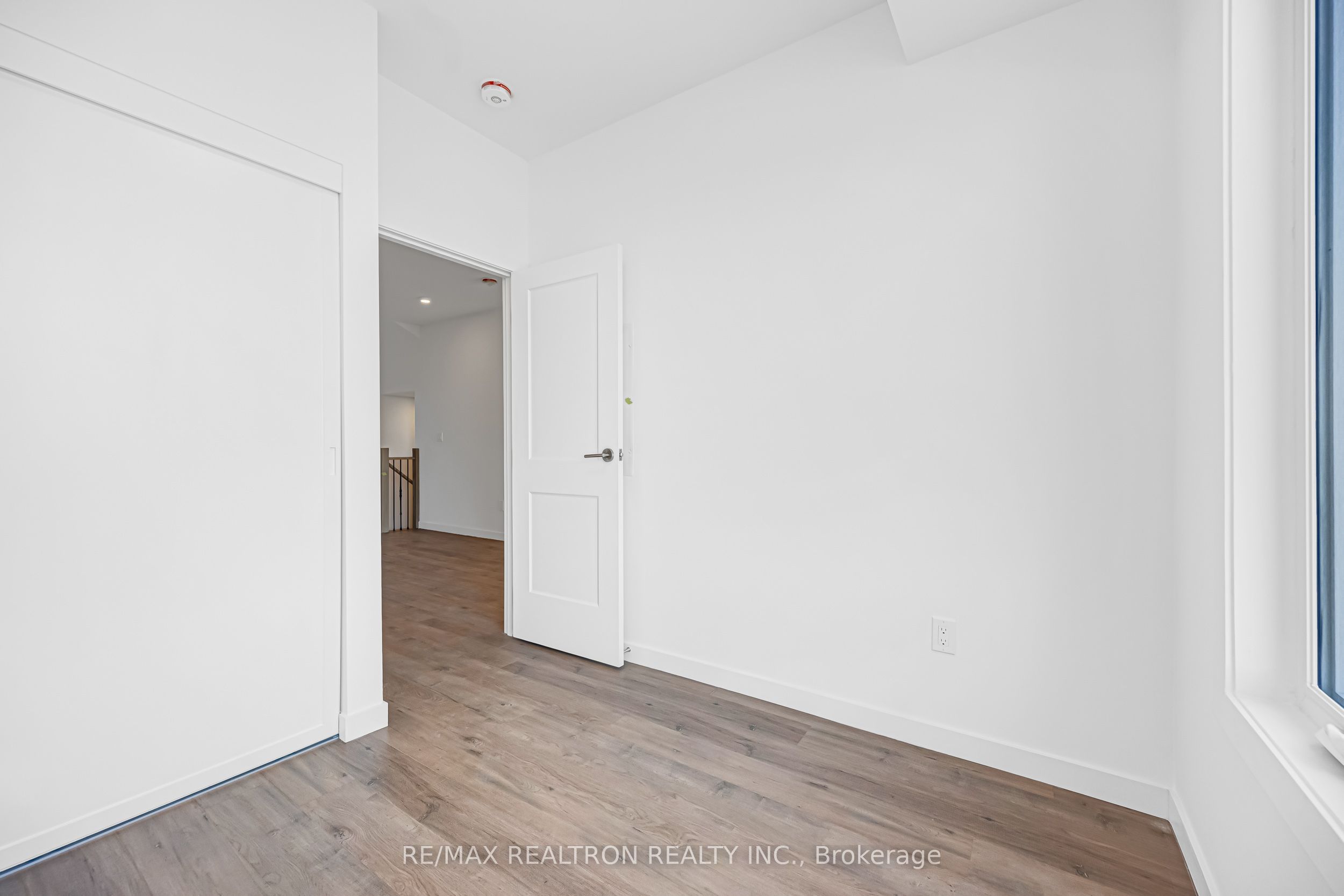 3175 Denison Street 107 Property Photo 15