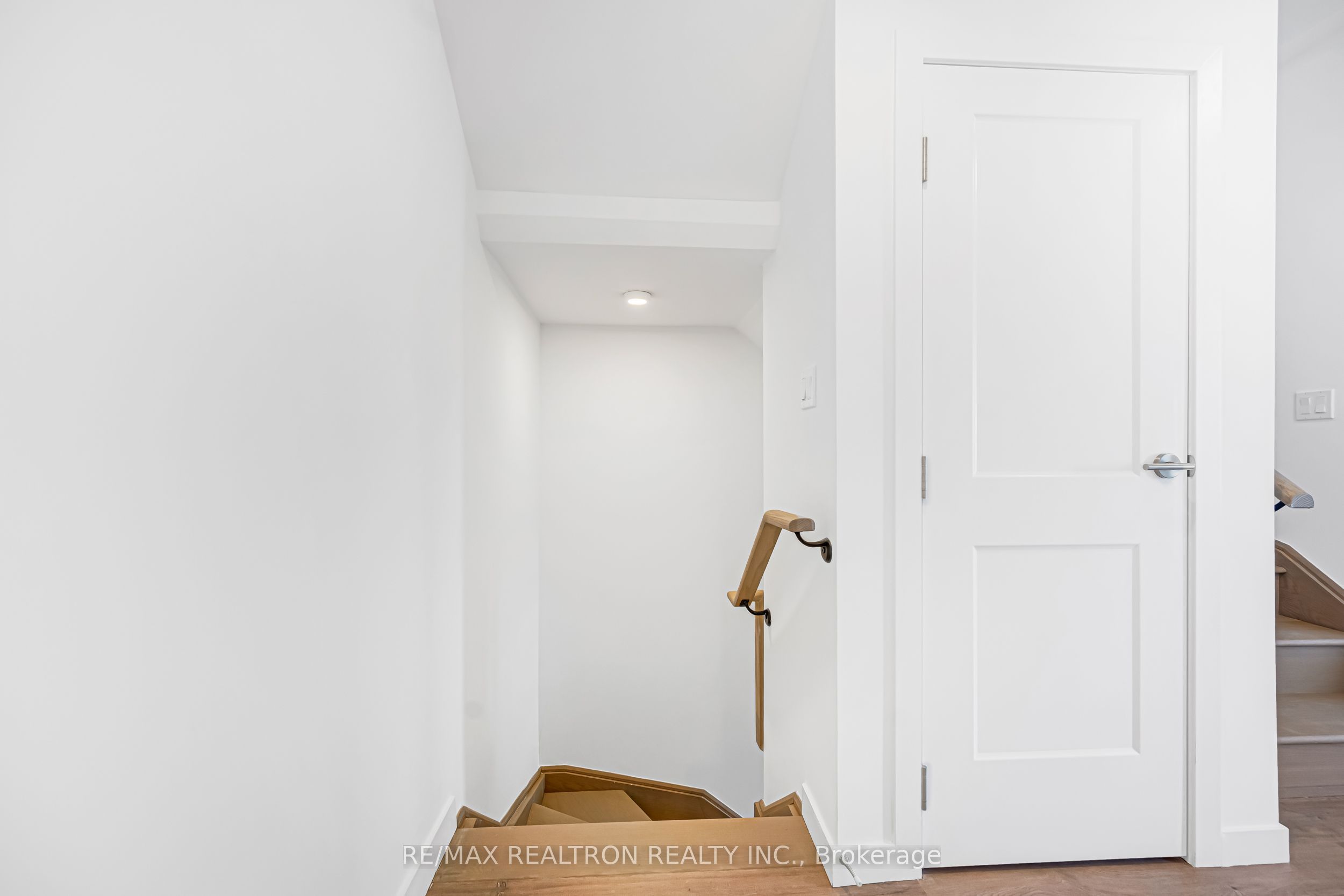 3175 Denison Street 107 Property Photo 23
