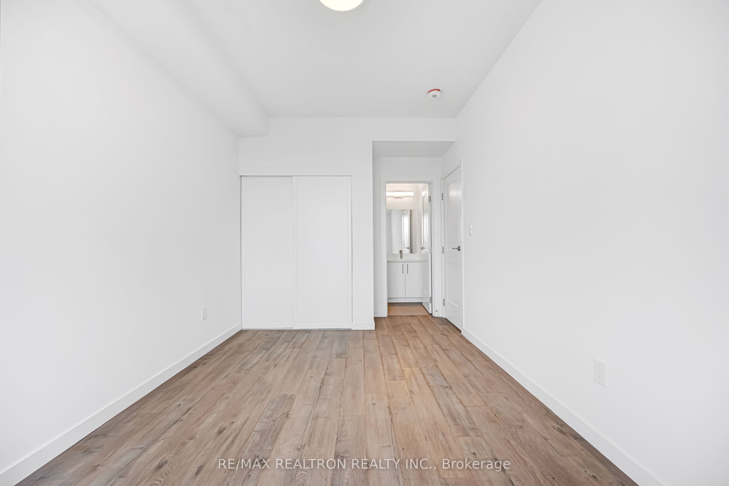 3175 Denison Street 107 Property Photo 27