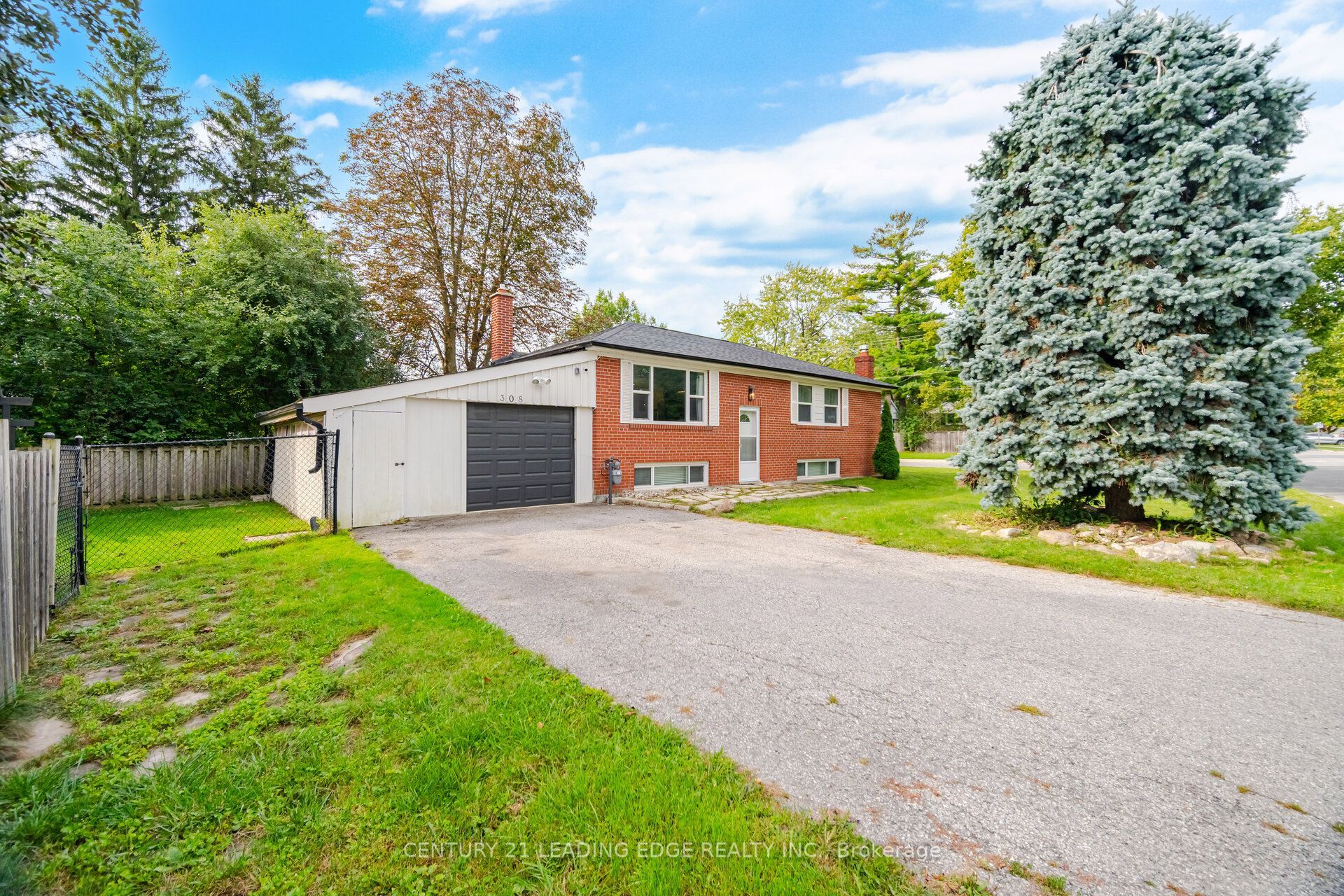 308 Rupert Avenue Property Photo 2